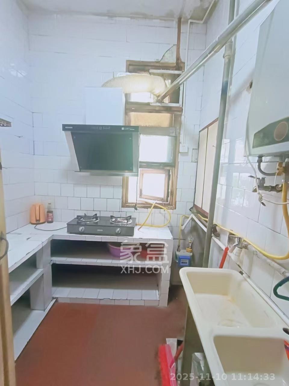 桐荫里社区 1室0厅0卫 1500.0元/月 桐荫里社区 1室0厅0卫 1500.0元/月室内图