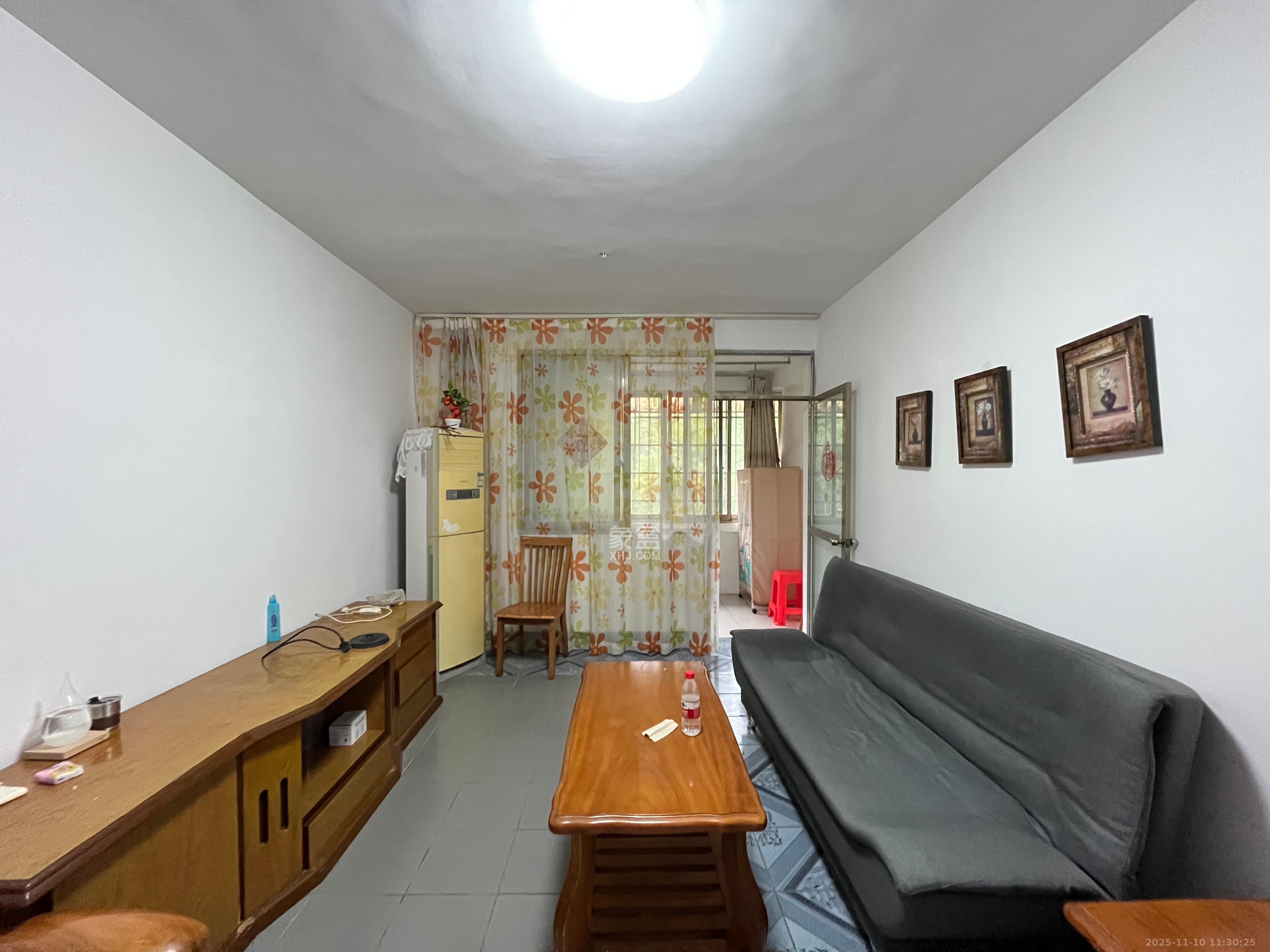 环达公寓 2室2厅1卫 1400.0元/月 环达公寓 2室2厅1卫 1400.0元/月室内图