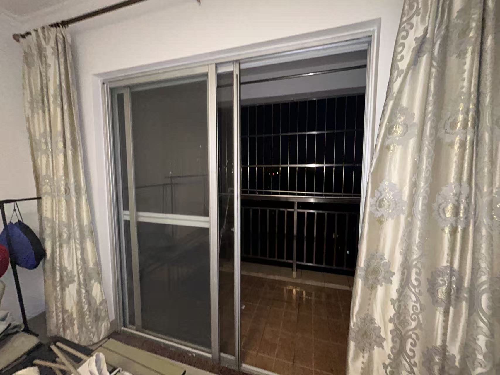 祥安小区  2室1厅1卫    1700.0元/月室内图