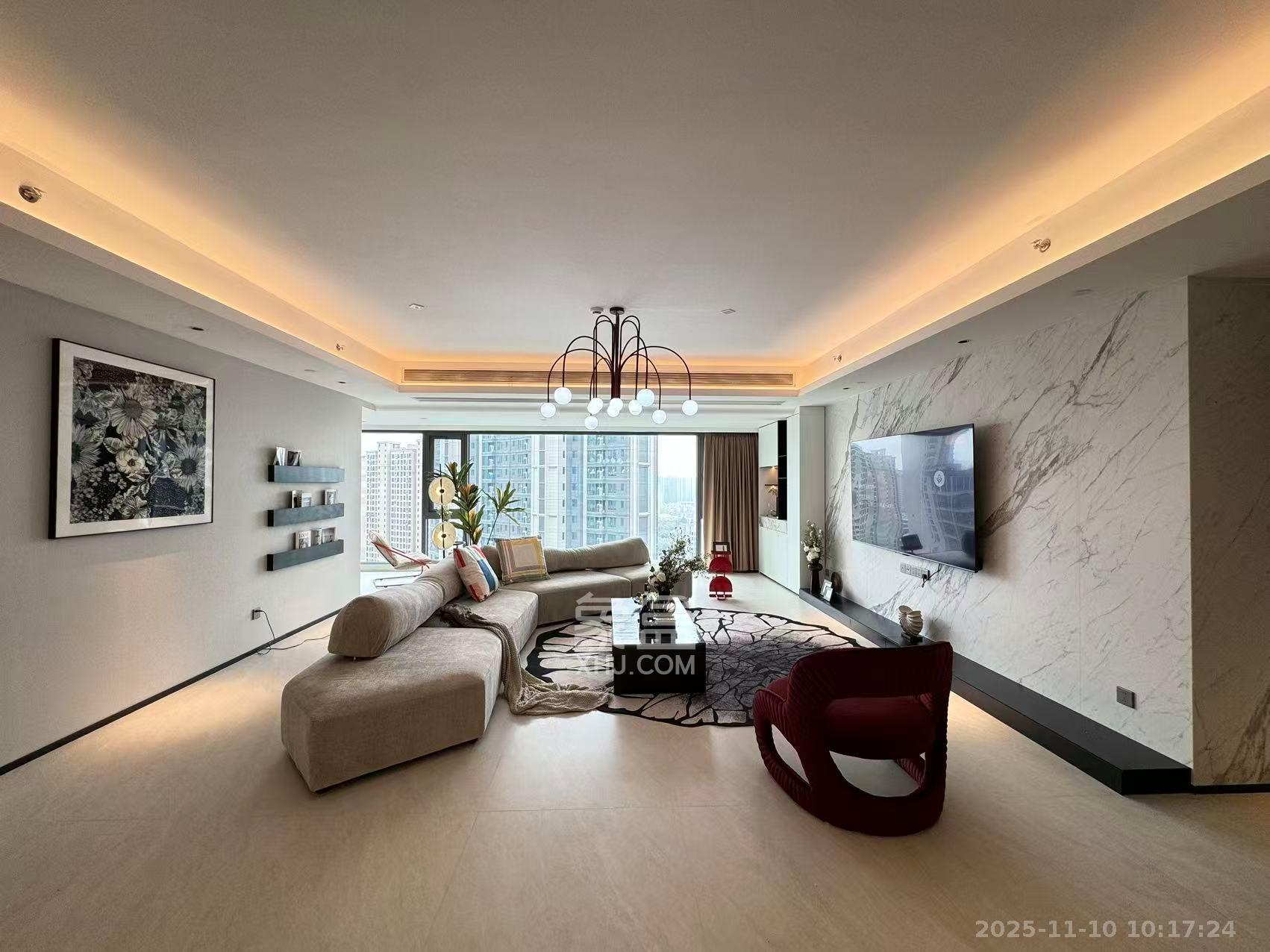 中海阅湘台 4室2厅1卫 16800.0元/月 中海阅湘台 4室2厅1卫 16800.0元/月室内图