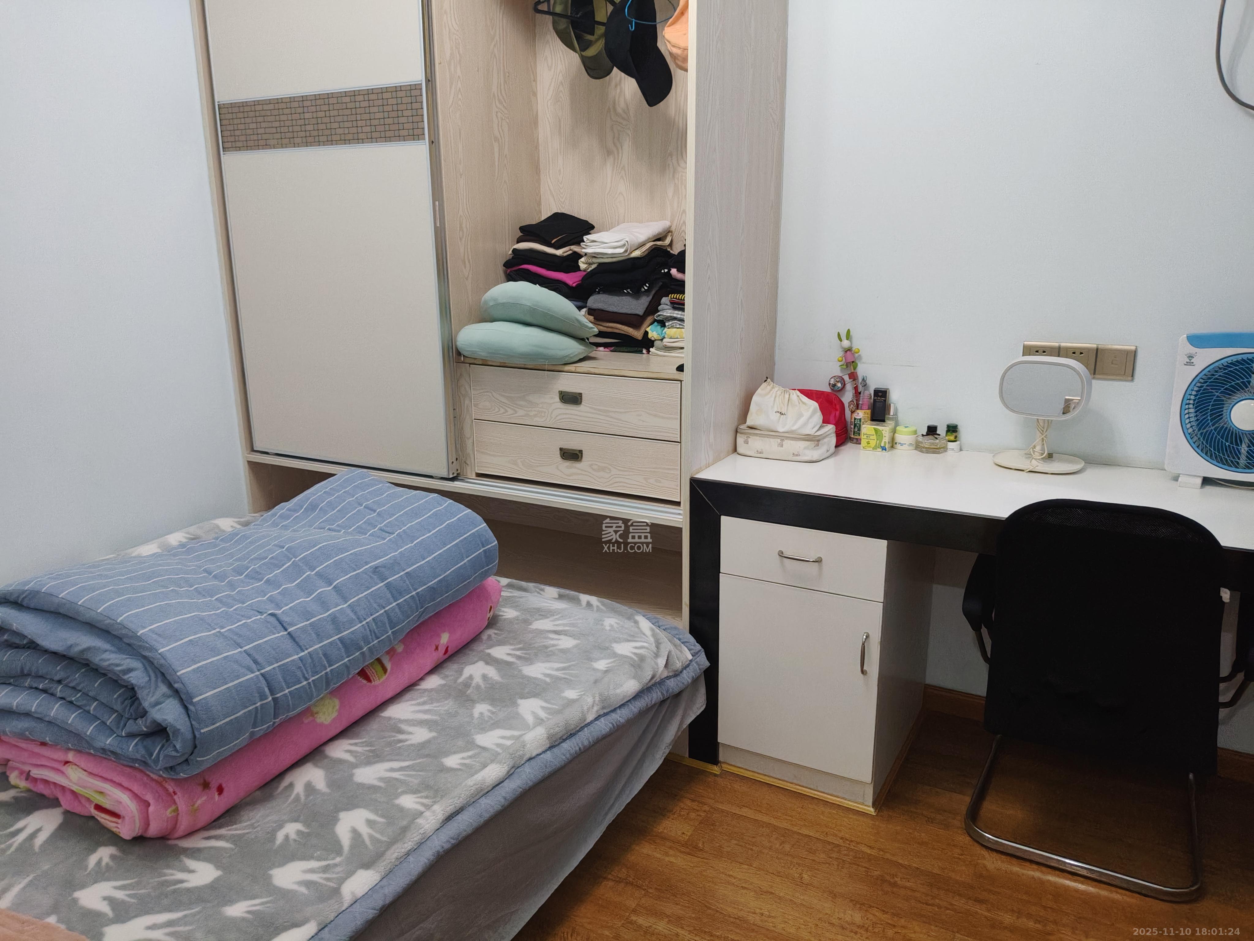 中国铁建梅溪青秀一期 1室2厅1卫 2000.0元/月 中国铁建梅溪青秀一期 1室2厅1卫 2000.0元/月室内图