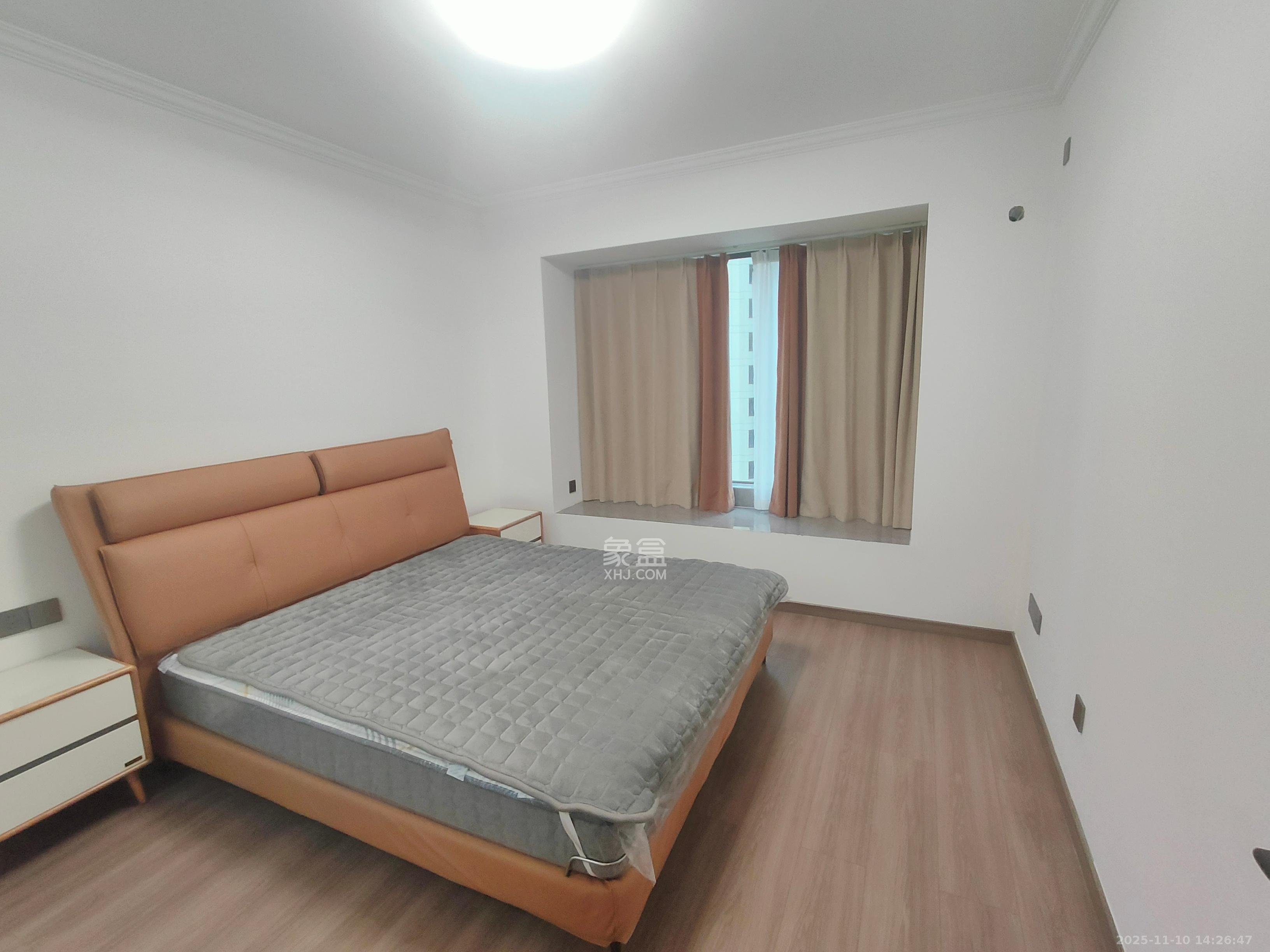 旭辉国悦府  4室2厅2卫    4600.0元/月室内图