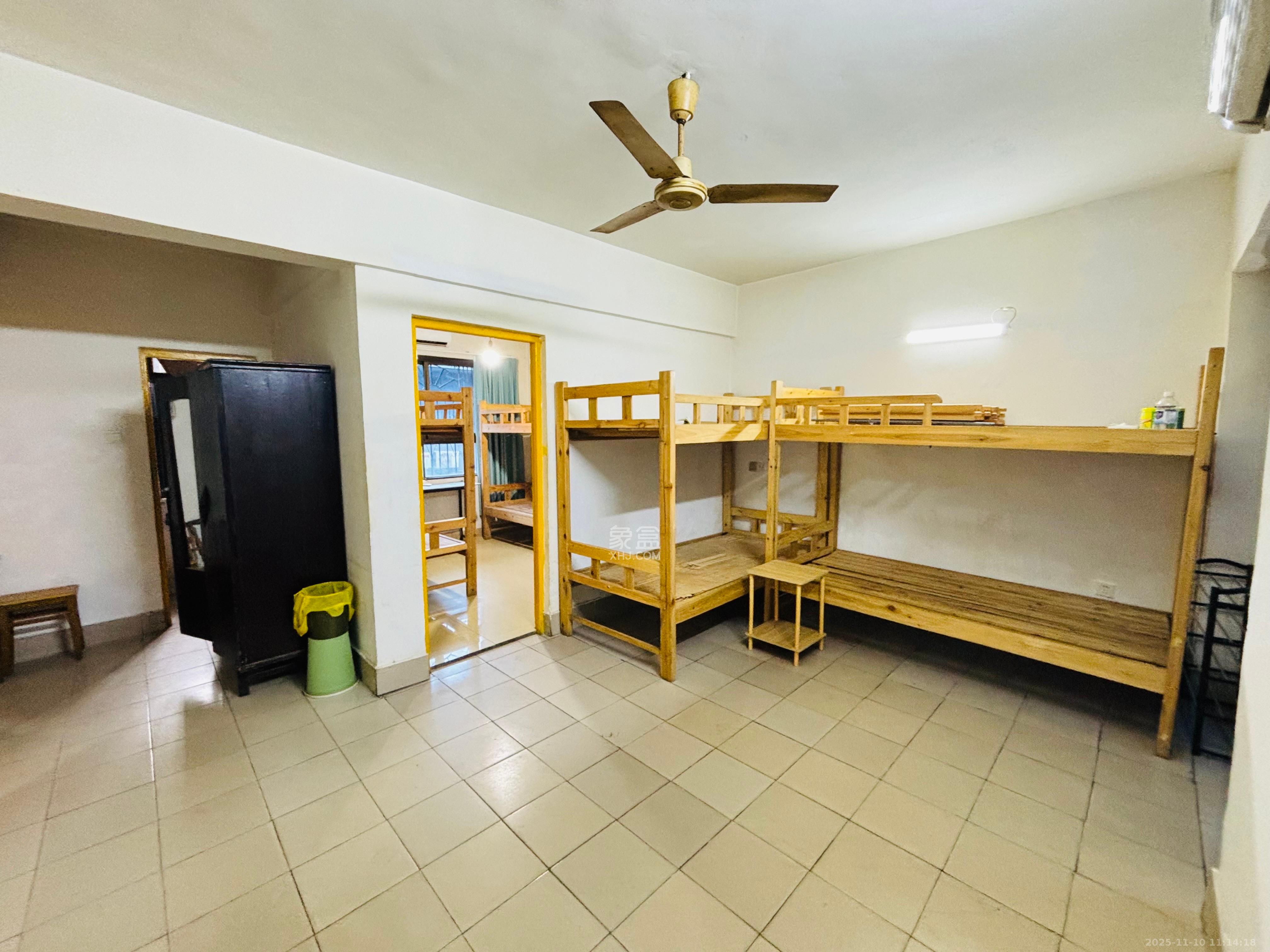 三兴公寓（三兴小区）  2室1厅1卫    1600.0元/月室内图