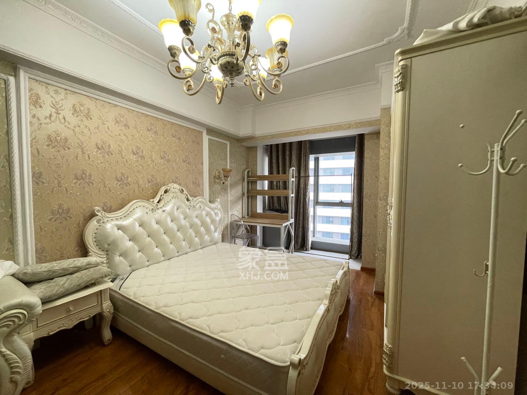 东怡外国（南湖一号)  1室1厅1卫    1600.0元/月