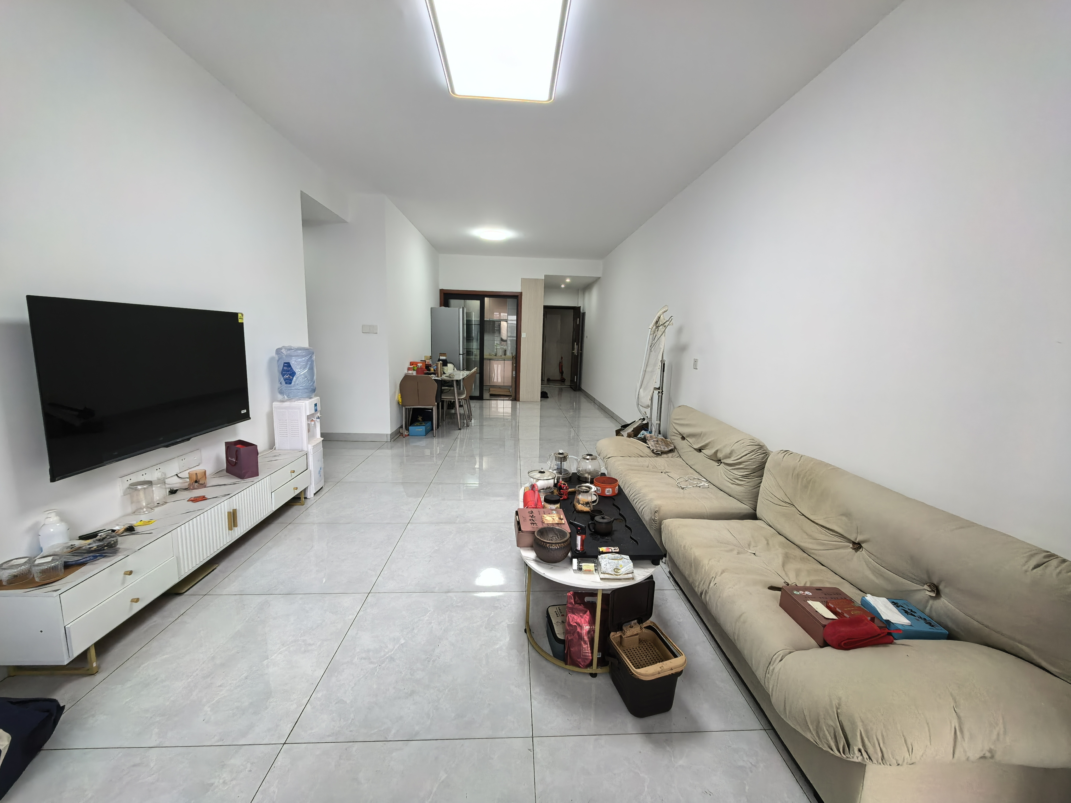 恒基凯旋门三期  3室2厅2卫    2500.0元/月户型图