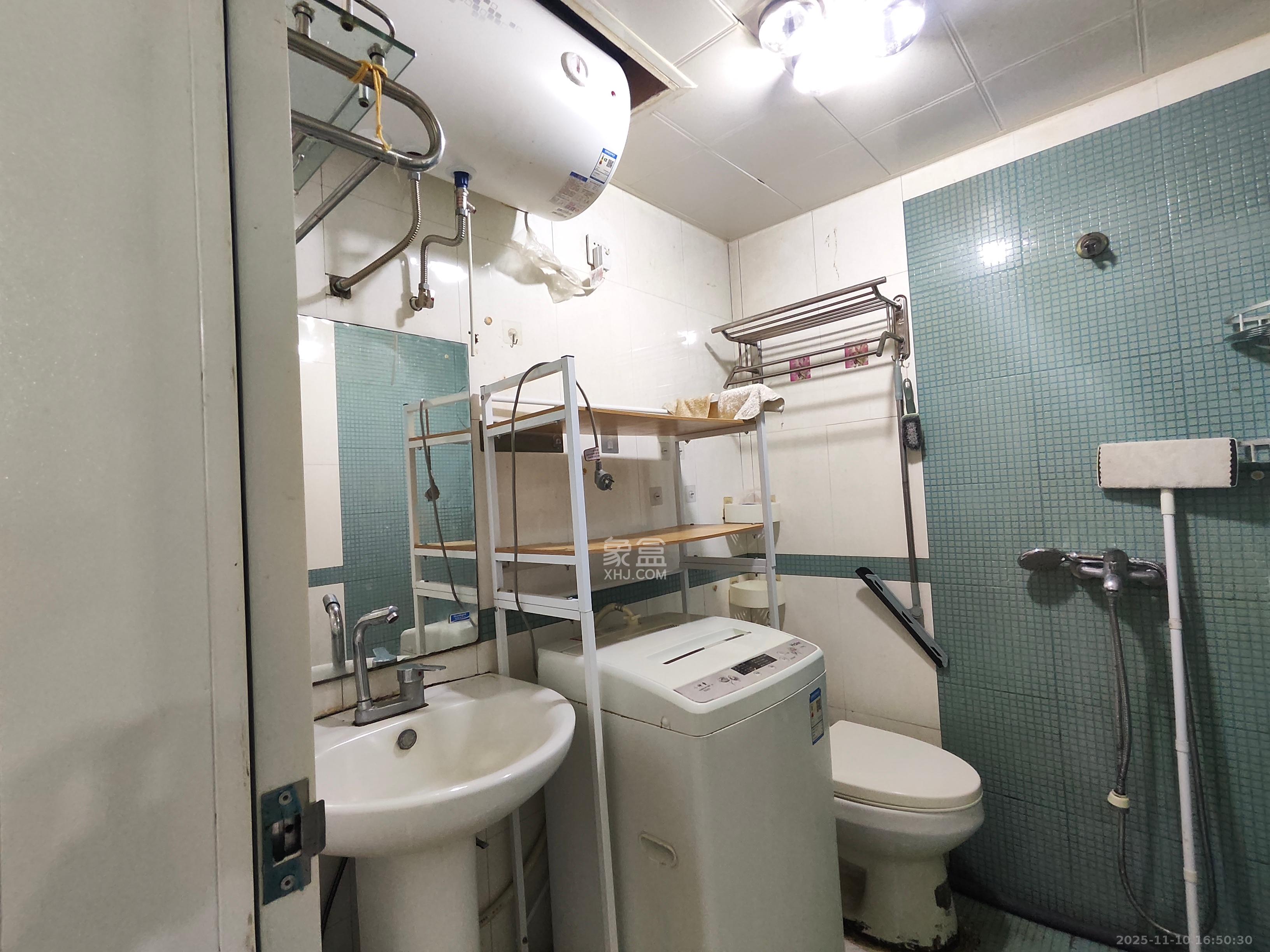 书香名邸  1室1厅1卫    1500.0元/月室内图