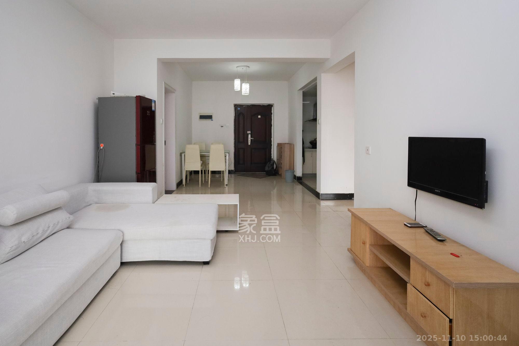 光明E城  2室2厅1卫    1900.0元/月室内图