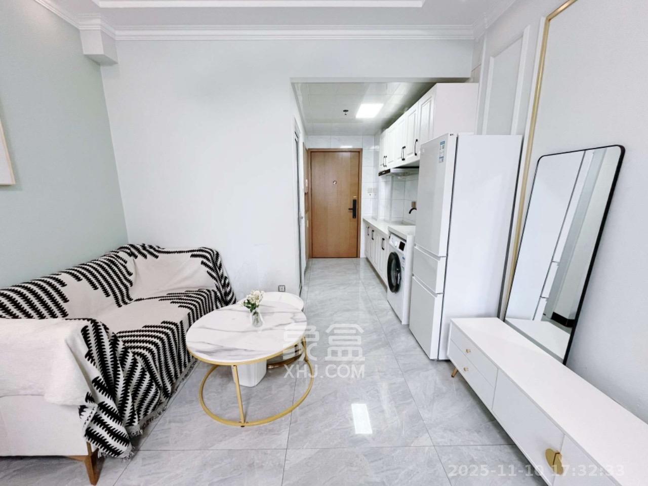 明昇壹城（明昇时代广场）三期  1室1厅1卫    1800.0元/月室内图