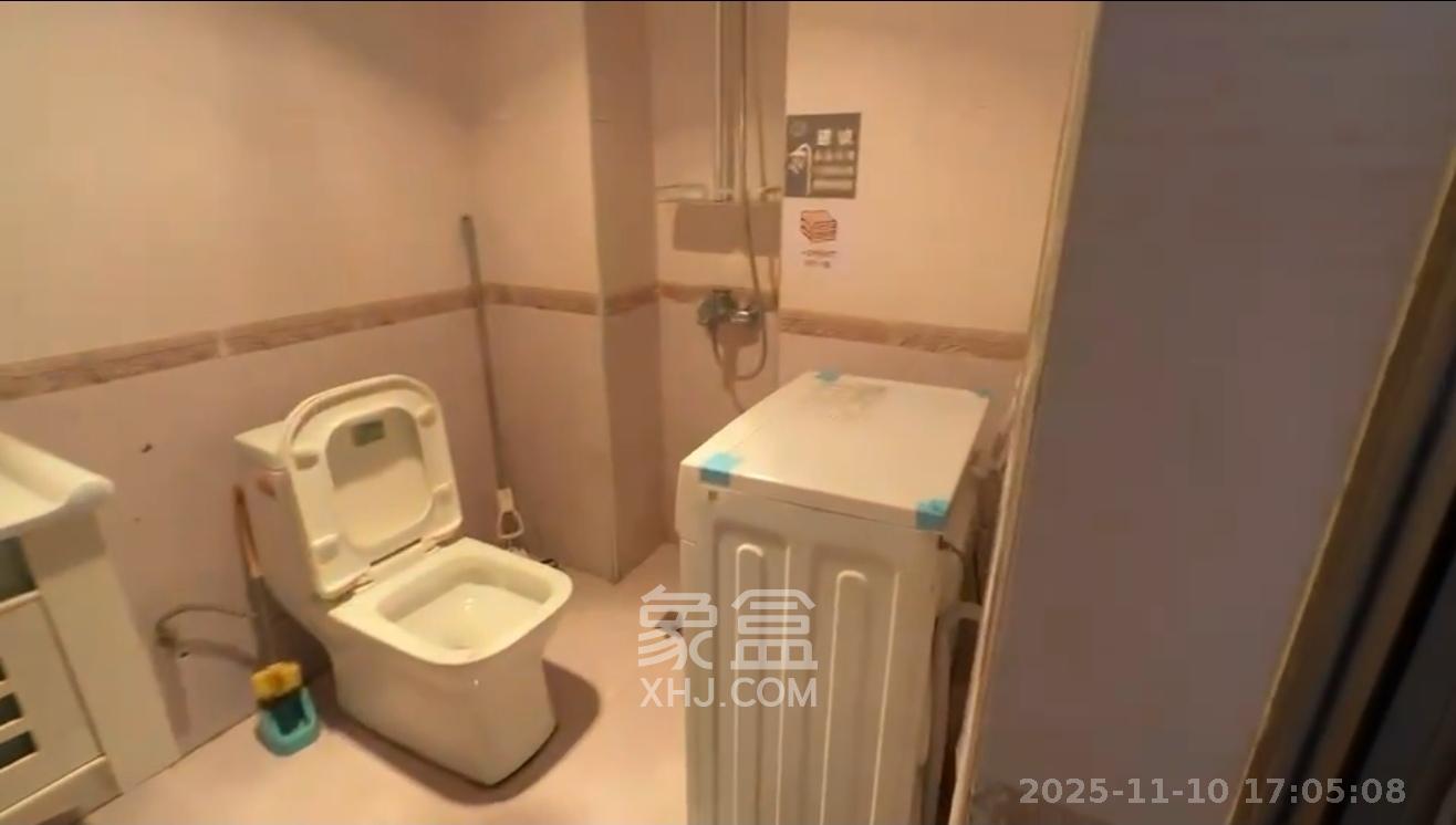 上城金都  1室1厅1卫    2100.0元/月室内图