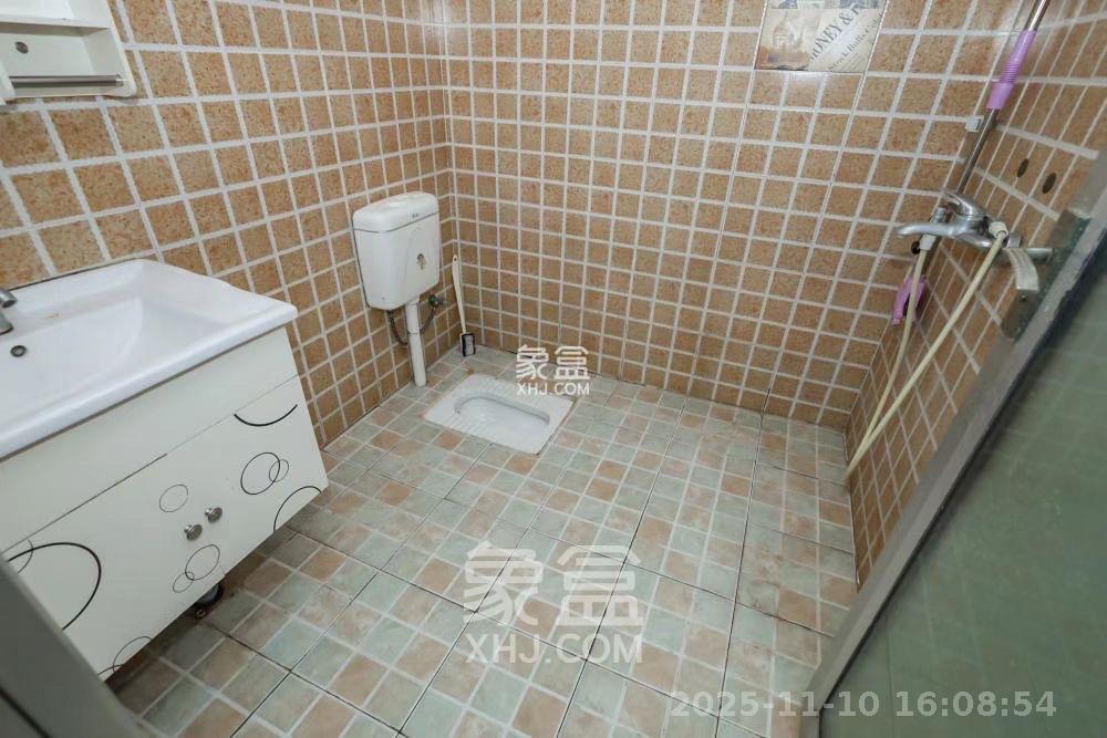 佳兴国际汇  1室1厅1卫    1299.0元/月室内图