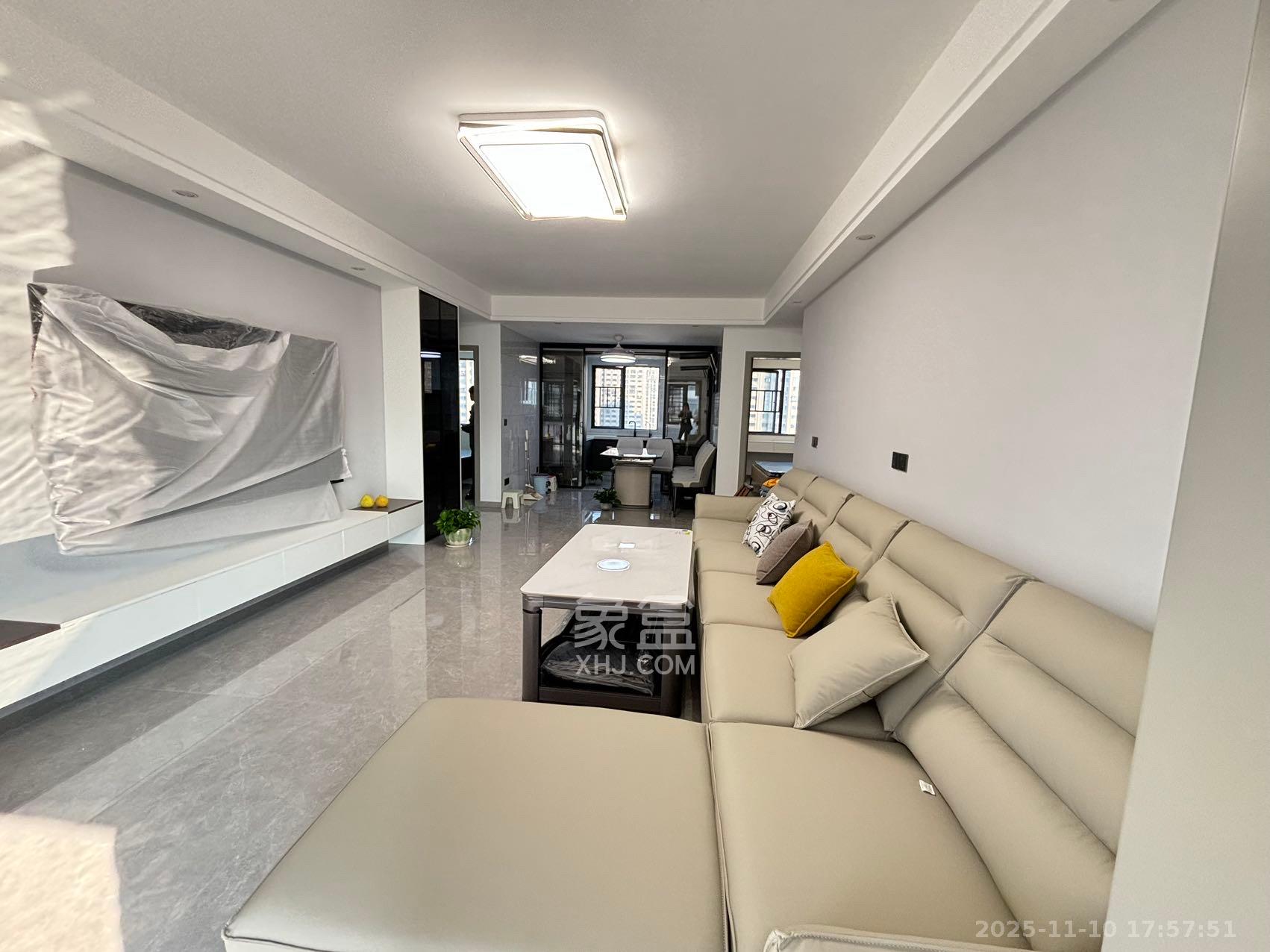 旭日嘉苑 3室2厅2卫 3800.0元/月 旭日嘉苑 3室2厅2卫 3800.0元/月室内图