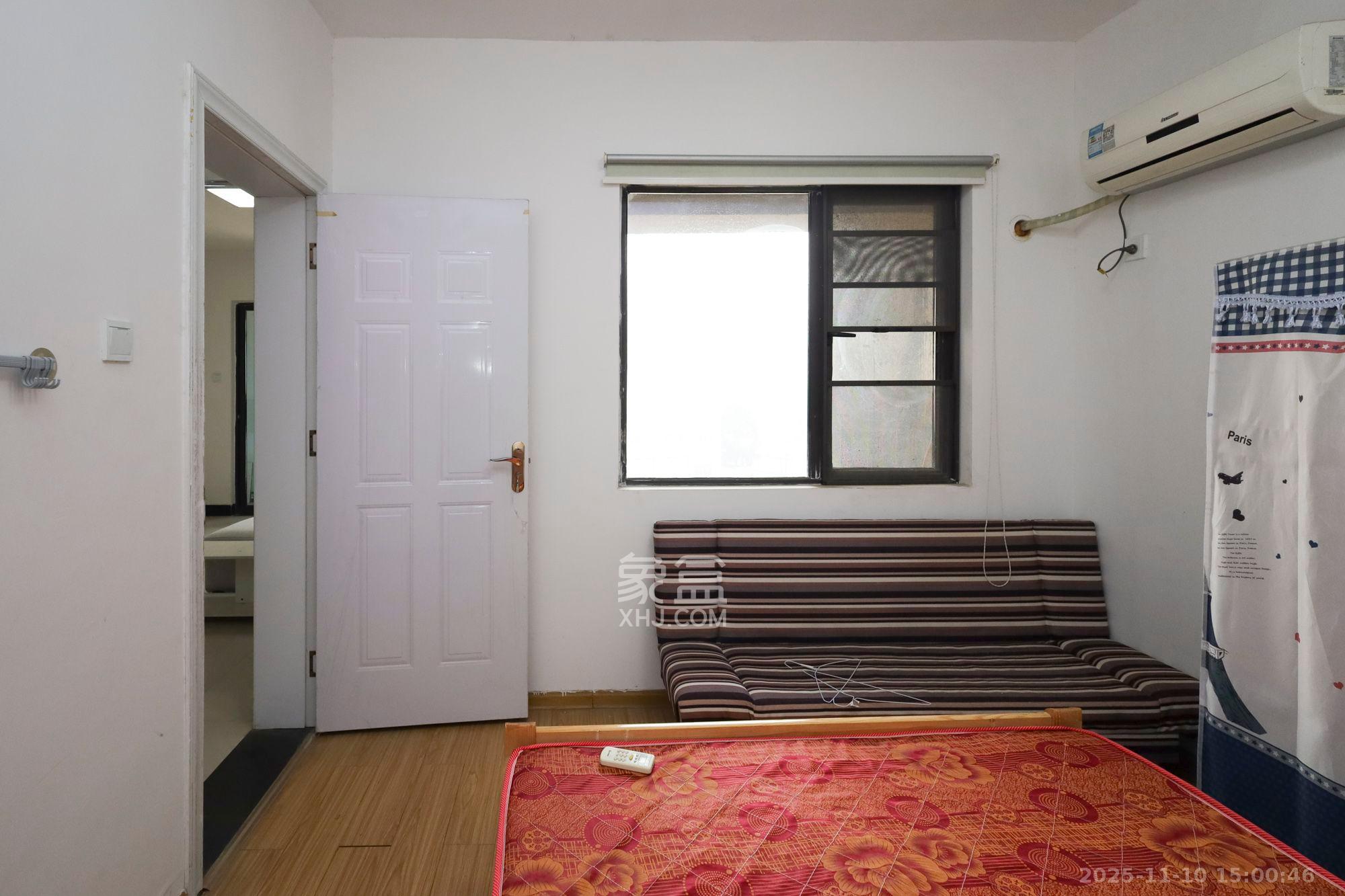 光明E城  2室2厅1卫    1900.0元/月室内图