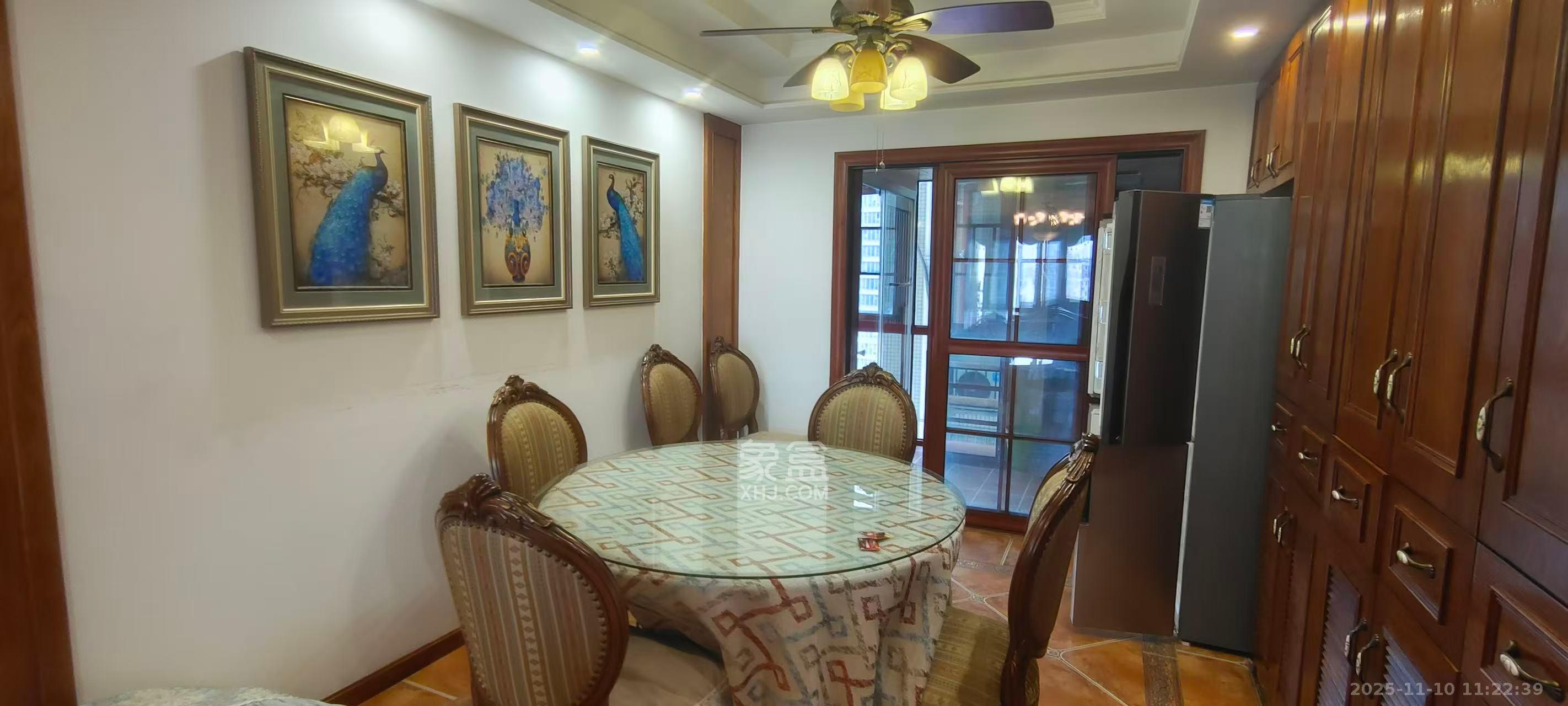 岳北和苑  3室2厅2卫    3500.0元/月