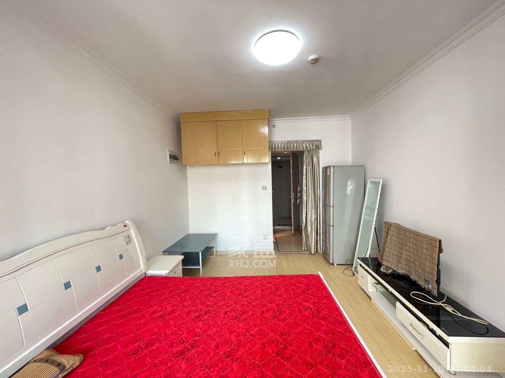 万科城市花园  1室1厅0卫    1500.0元/月室内图