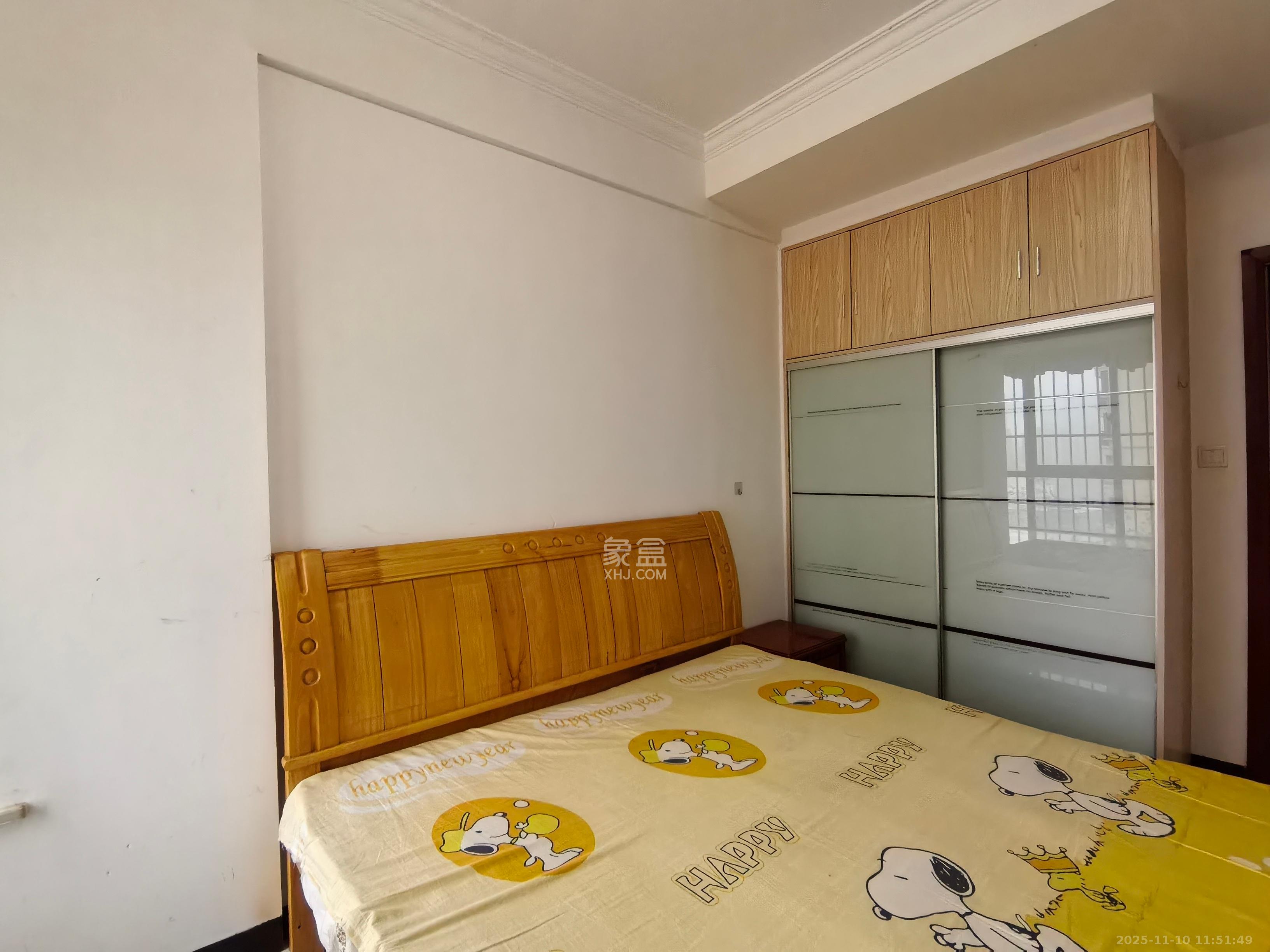 观沙嘉园  2室2厅1卫    2100.0元/月室内图