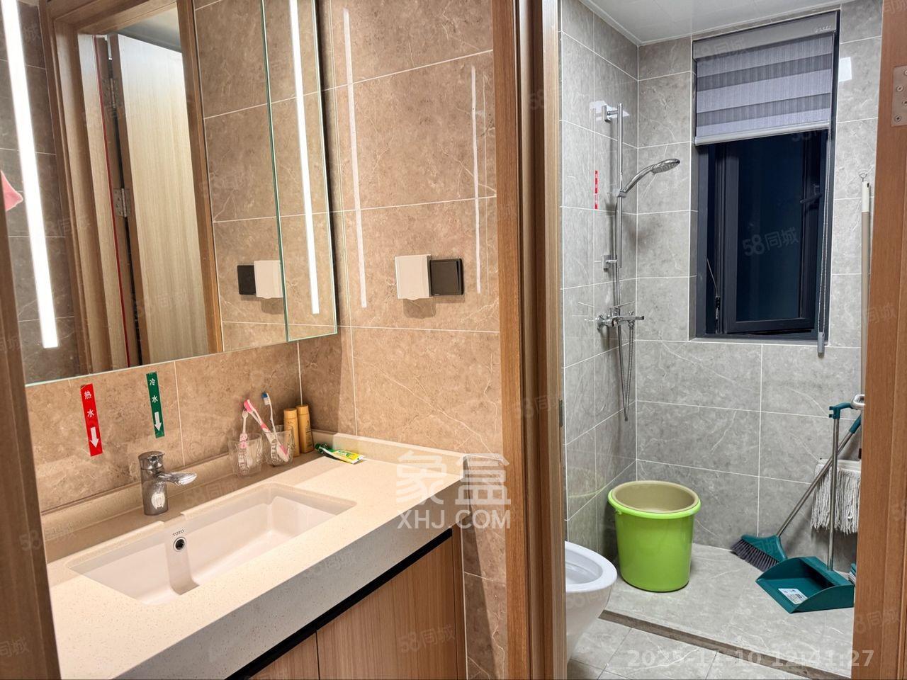 华润凯旋门一期 3室2厅2卫 3300.0元/月 华润凯旋门一期 3室2厅2卫 3300.0元/月室内图