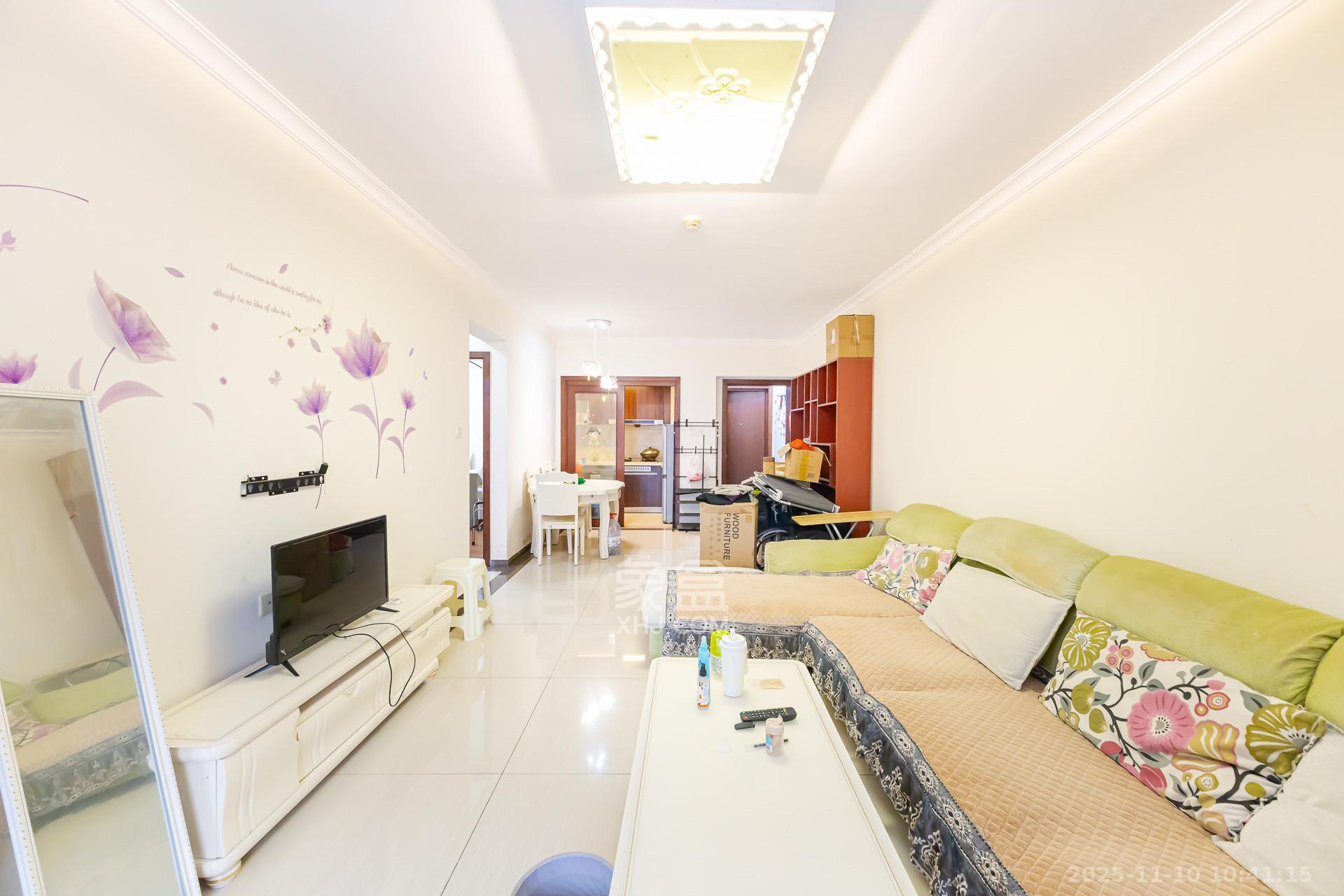 时代倾城二期  2室2厅1卫    1800.0元/月室内图