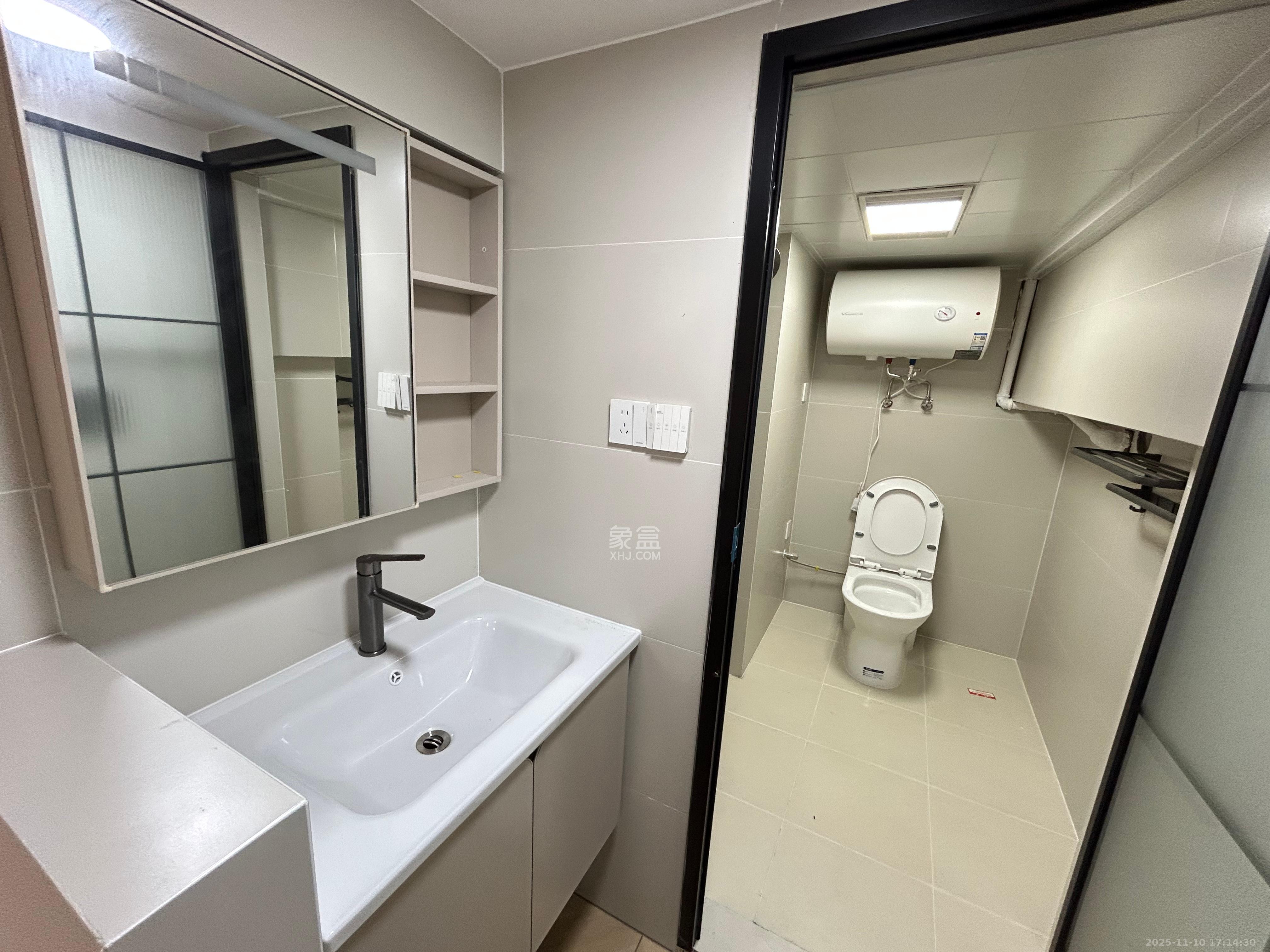 梅溪悦章 1室1厅1卫 1600.0元/月 梅溪悦章 1室1厅1卫 1600.0元/月室内图