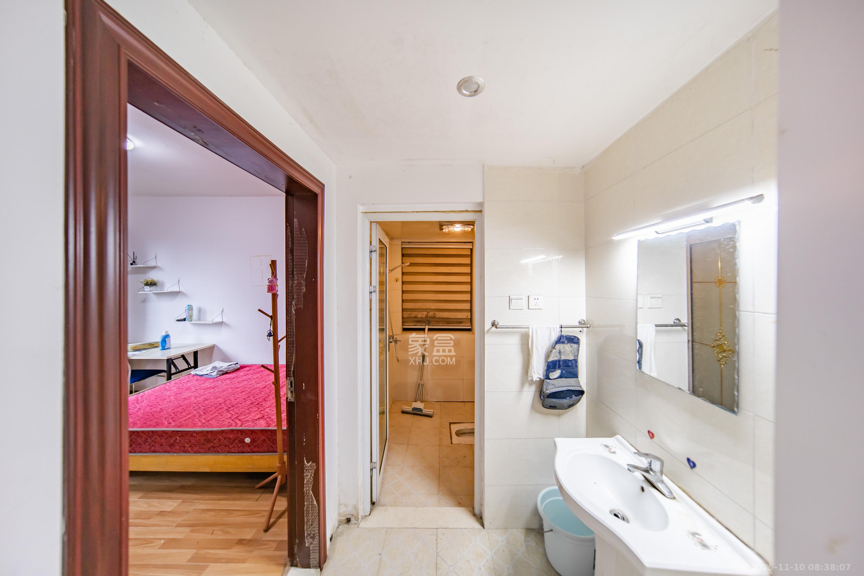 海洋半岛(月珑湾) 3室2厅1卫 1600.0元/月 海洋半岛(月珑湾) 3室2厅1卫 1600.0元/月室内图