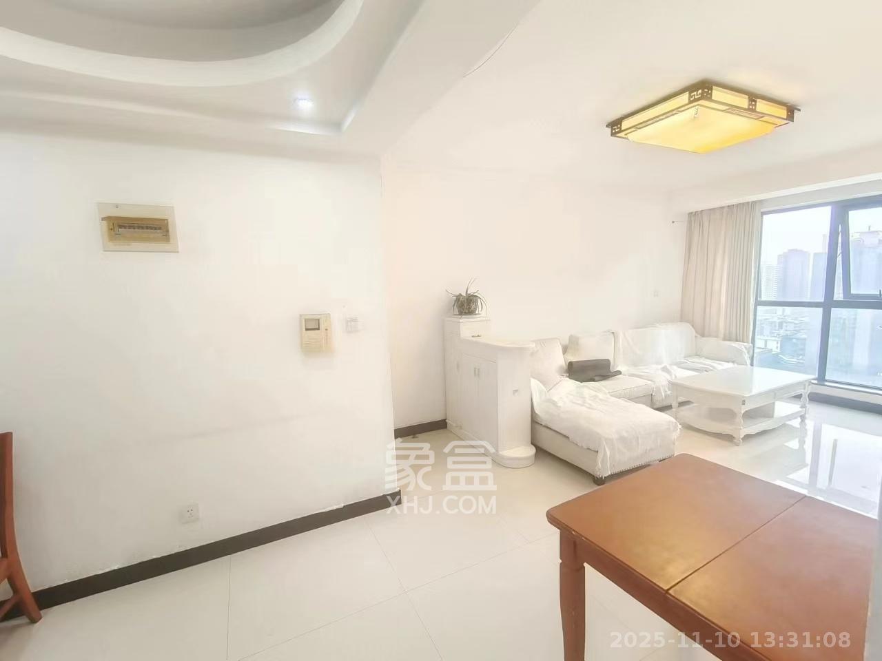 中天广场  3室2厅1卫    3500.0元/月室内图