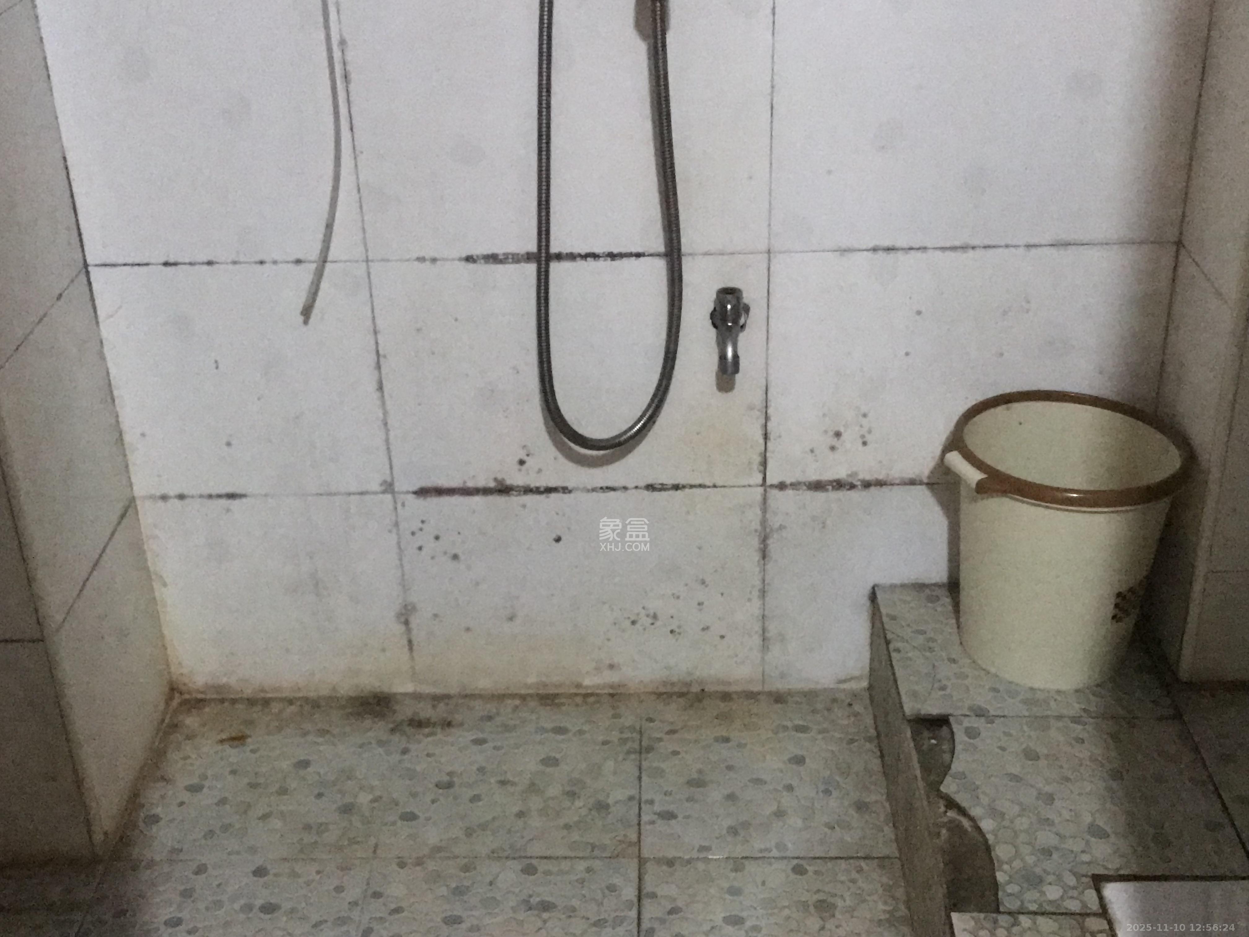 尚都花园城 1室1厅1卫 1100.0元/月 尚都花园城 1室1厅1卫 1100.0元/月室内图