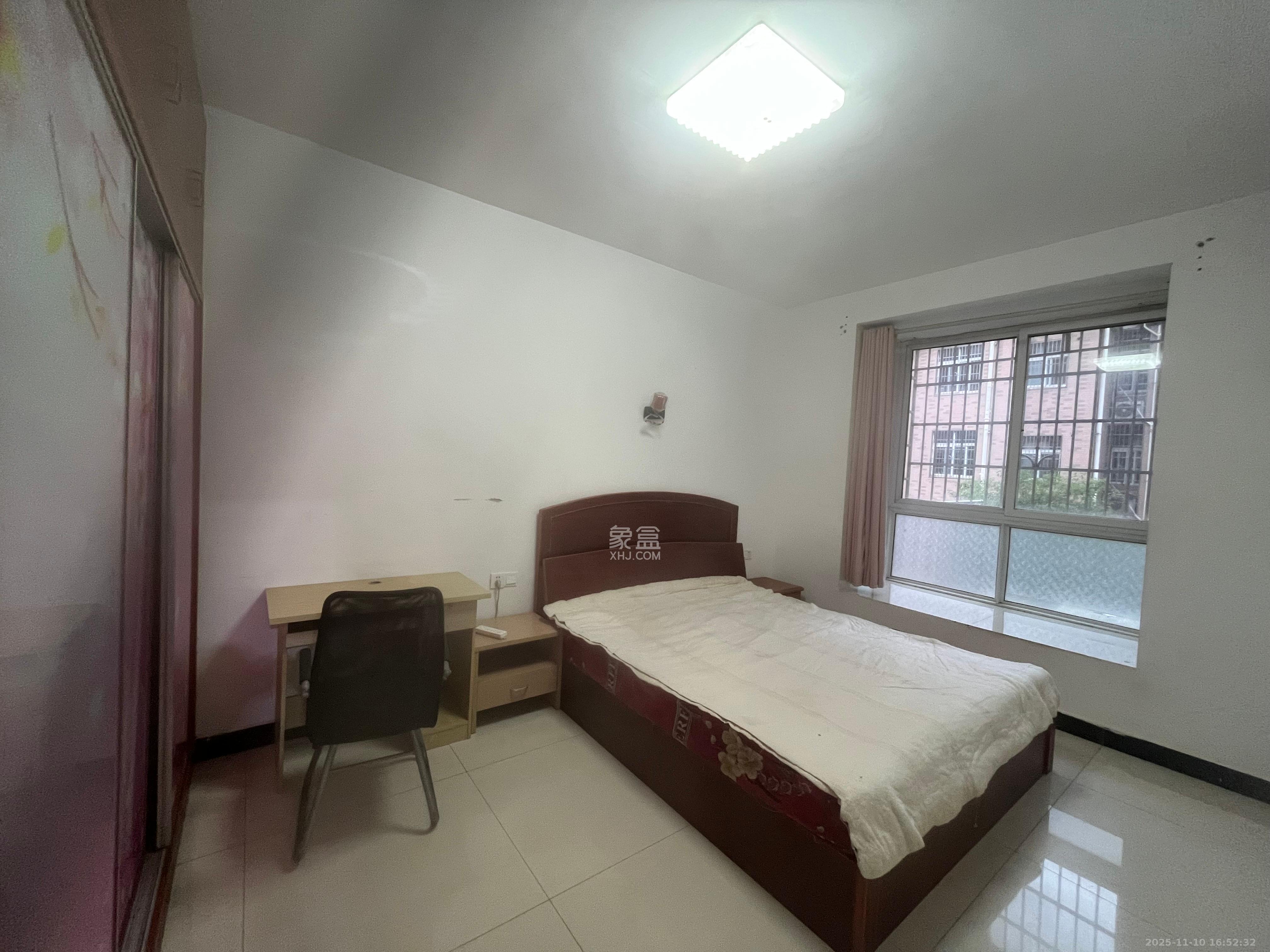 景塘家园 1室1厅1卫 1100.0元/月 景塘家园 1室1厅1卫 1100.0元/月室内图