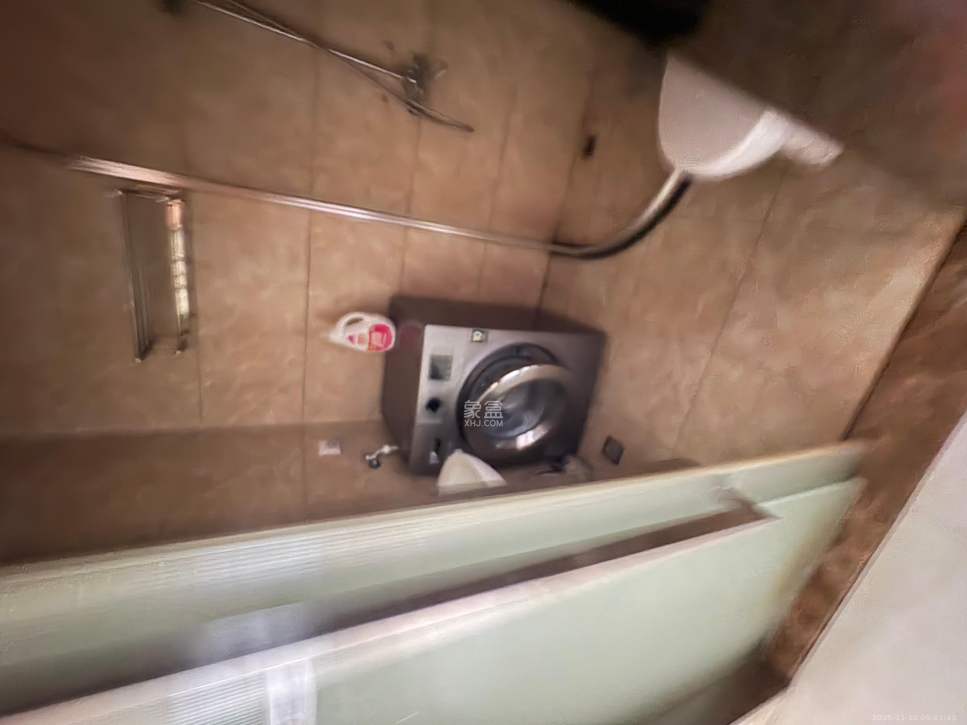 佐佑大厦  1室1厅1卫    1200.0元/月室内图