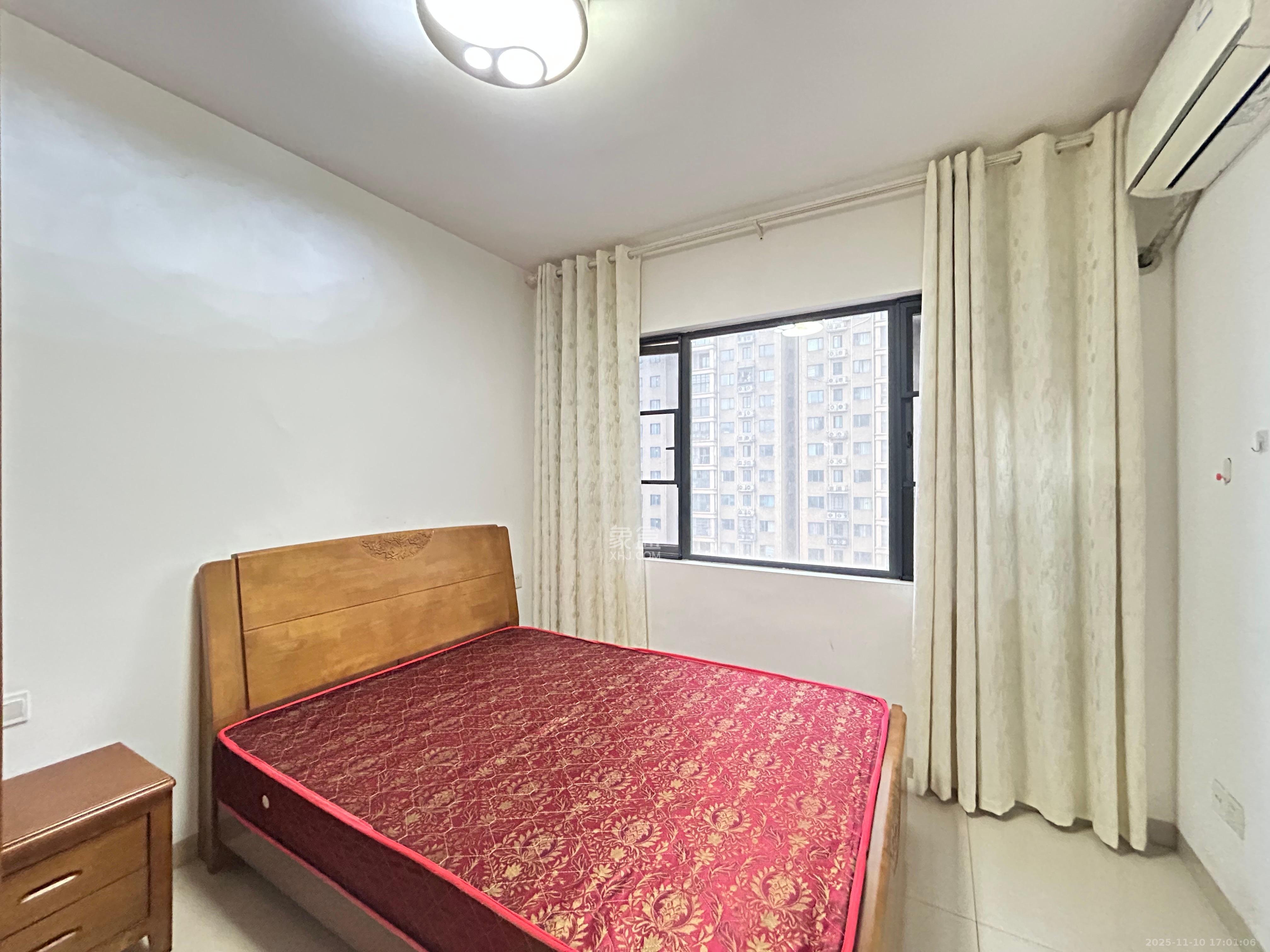 兴隆景苑 1室1厅1卫 1800.0元/月 兴隆景苑 1室1厅1卫 1800.0元/月室内图