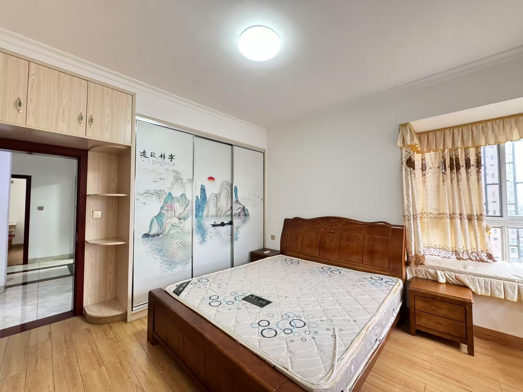 冠都现代城(冠都幸福彼岸) 4室2厅2卫 2600.0元/月 冠都现代城(冠都幸福彼岸) 4室2厅2卫 2600.0元/月室内图