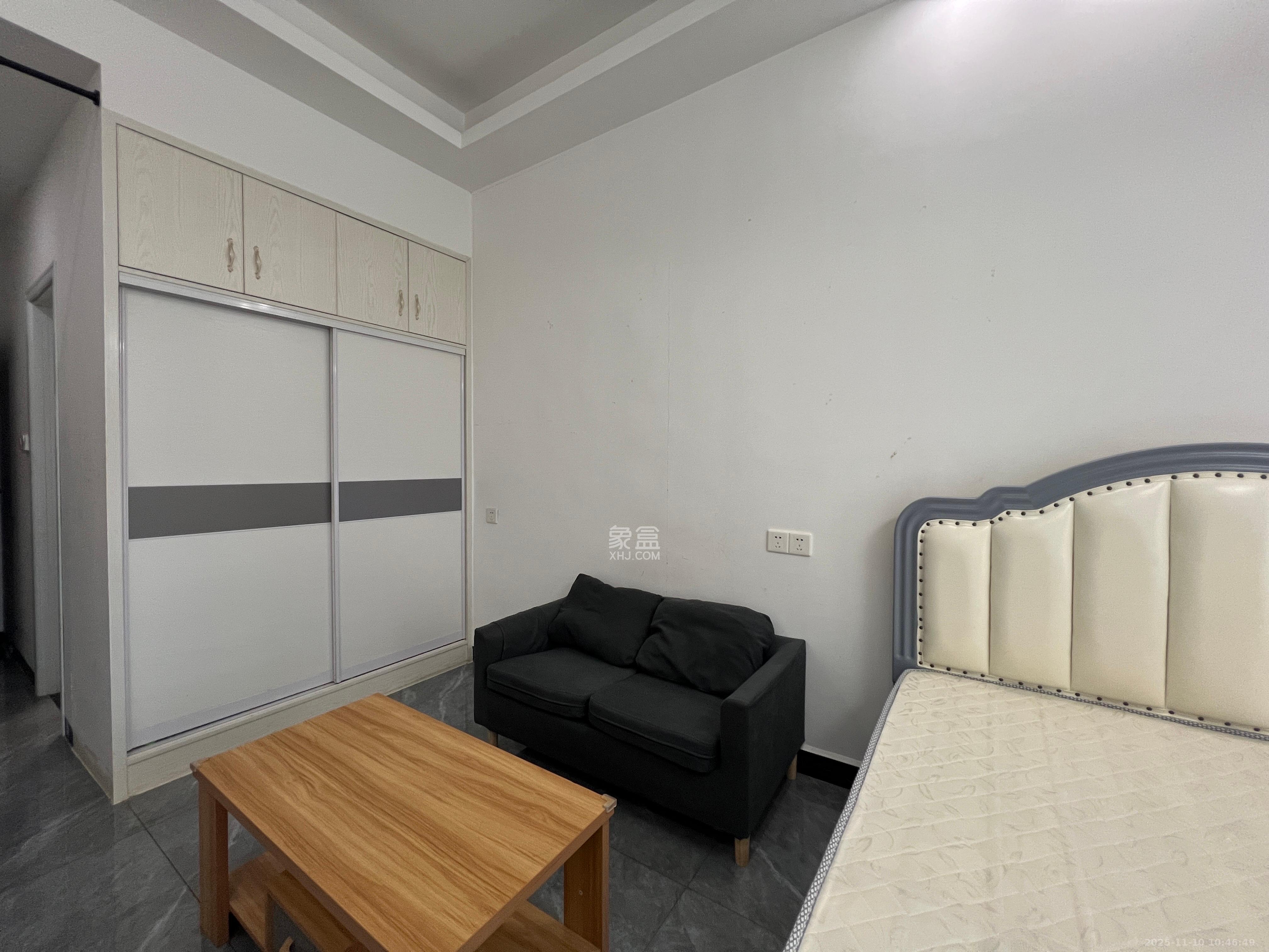 润和滨江府 1室1厅1卫 1400.0元/月 润和滨江府 1室1厅1卫 1400.0元/月室内图