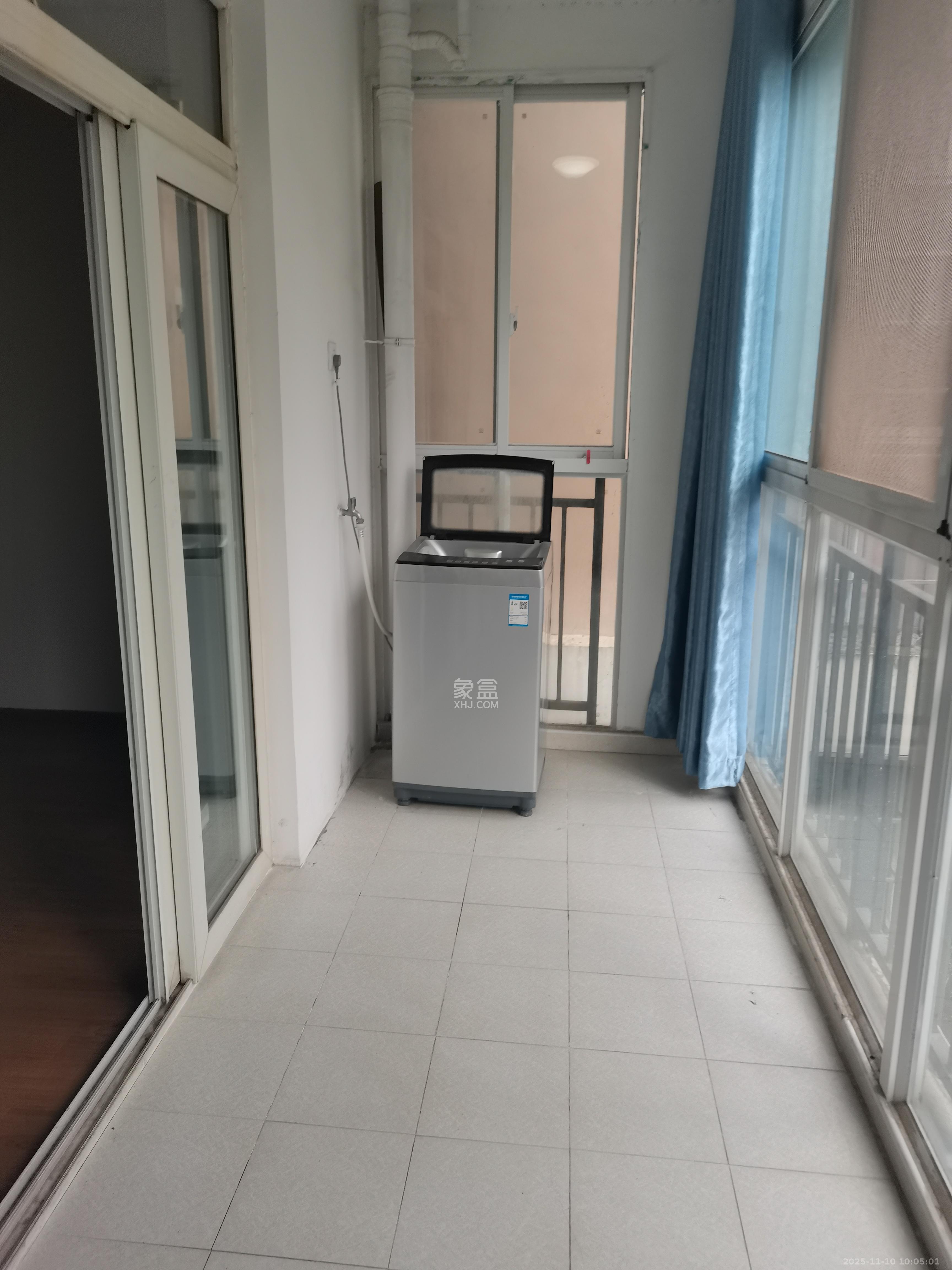 中房F联邦  4室2厅2卫    3000.0元/月室内图