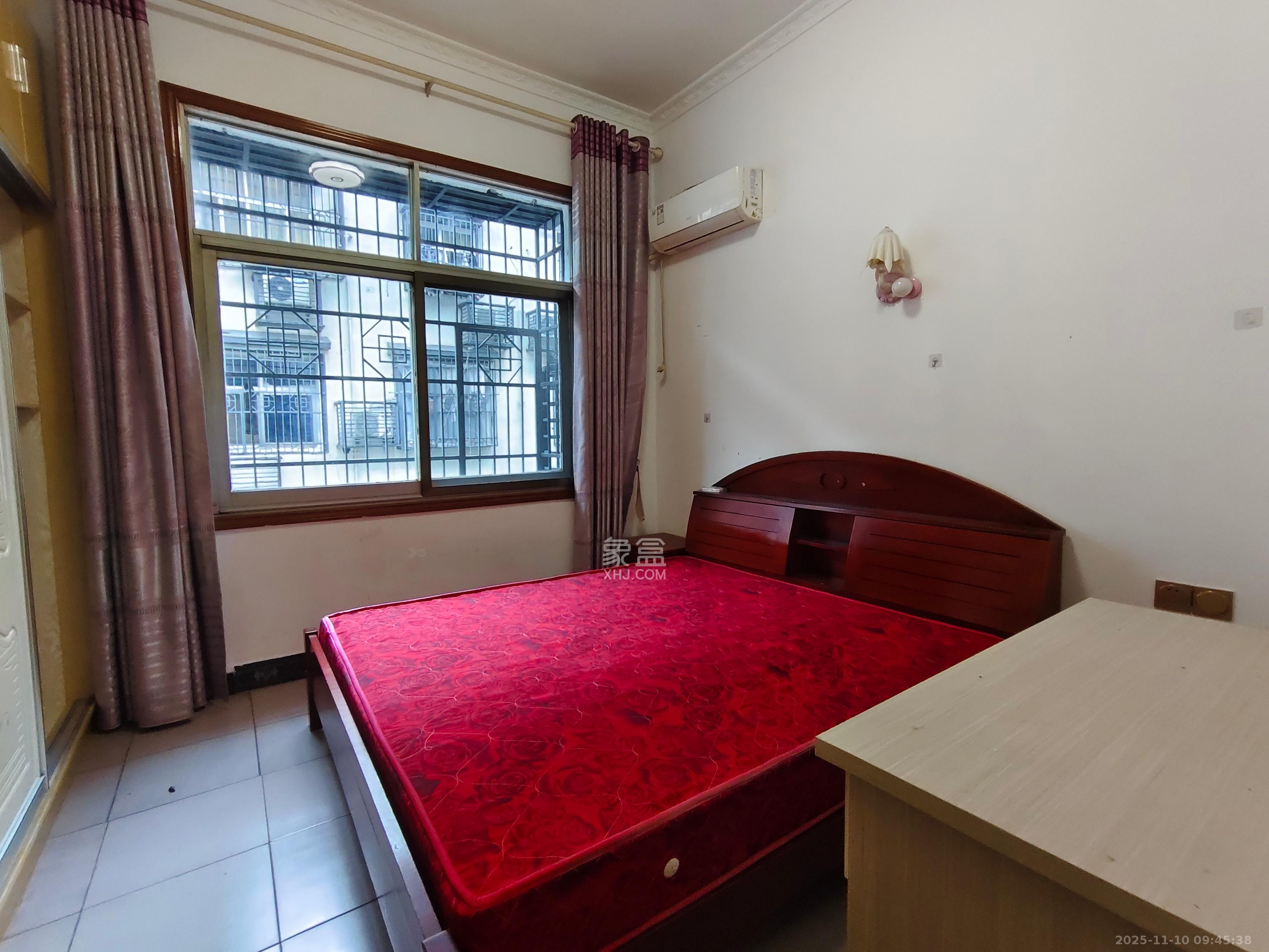 星沙一区  2室1厅1卫    1200.0元/月