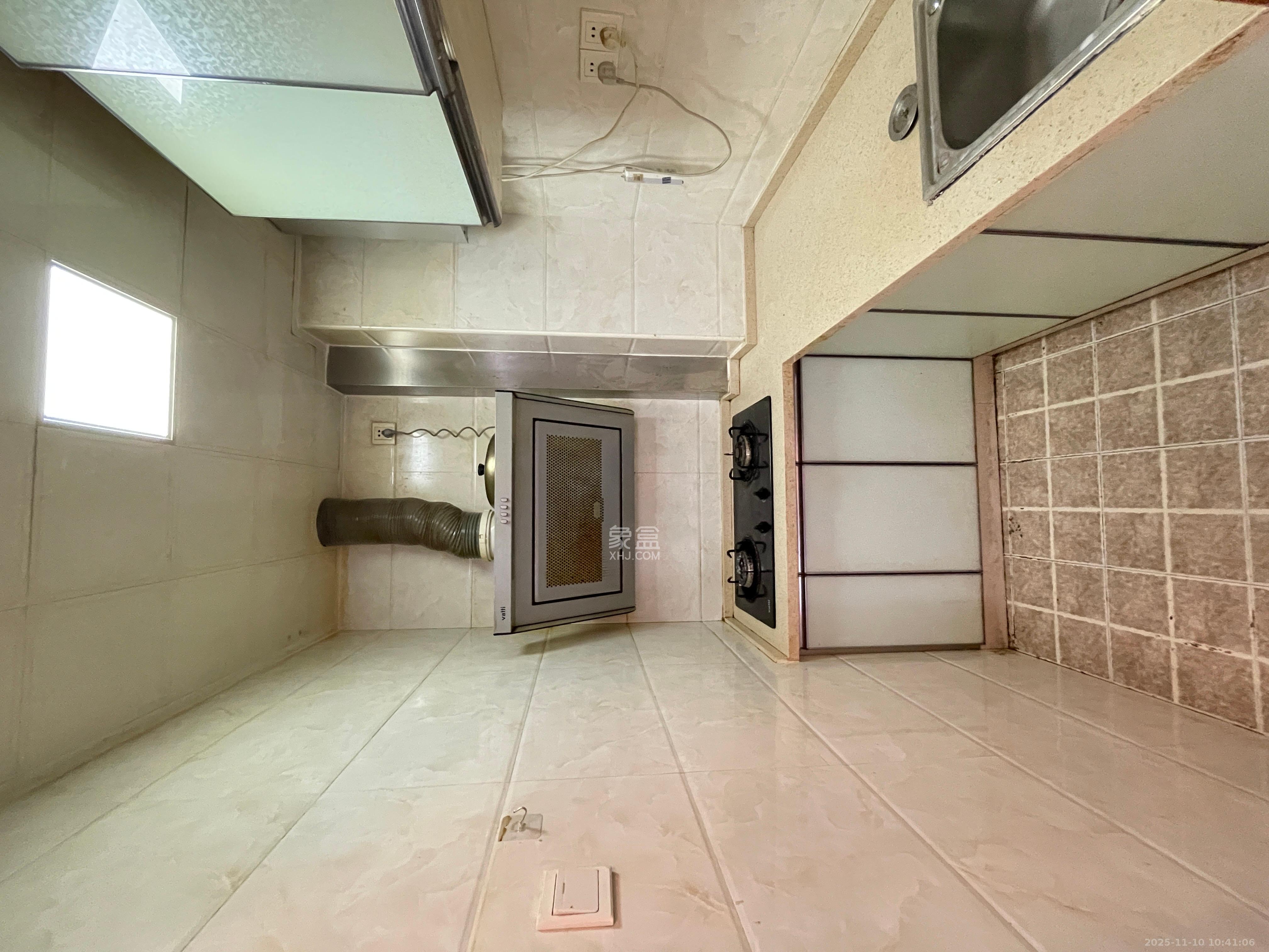 地华梅溪湖畔  2室0厅0卫    1900.0元/月室内图