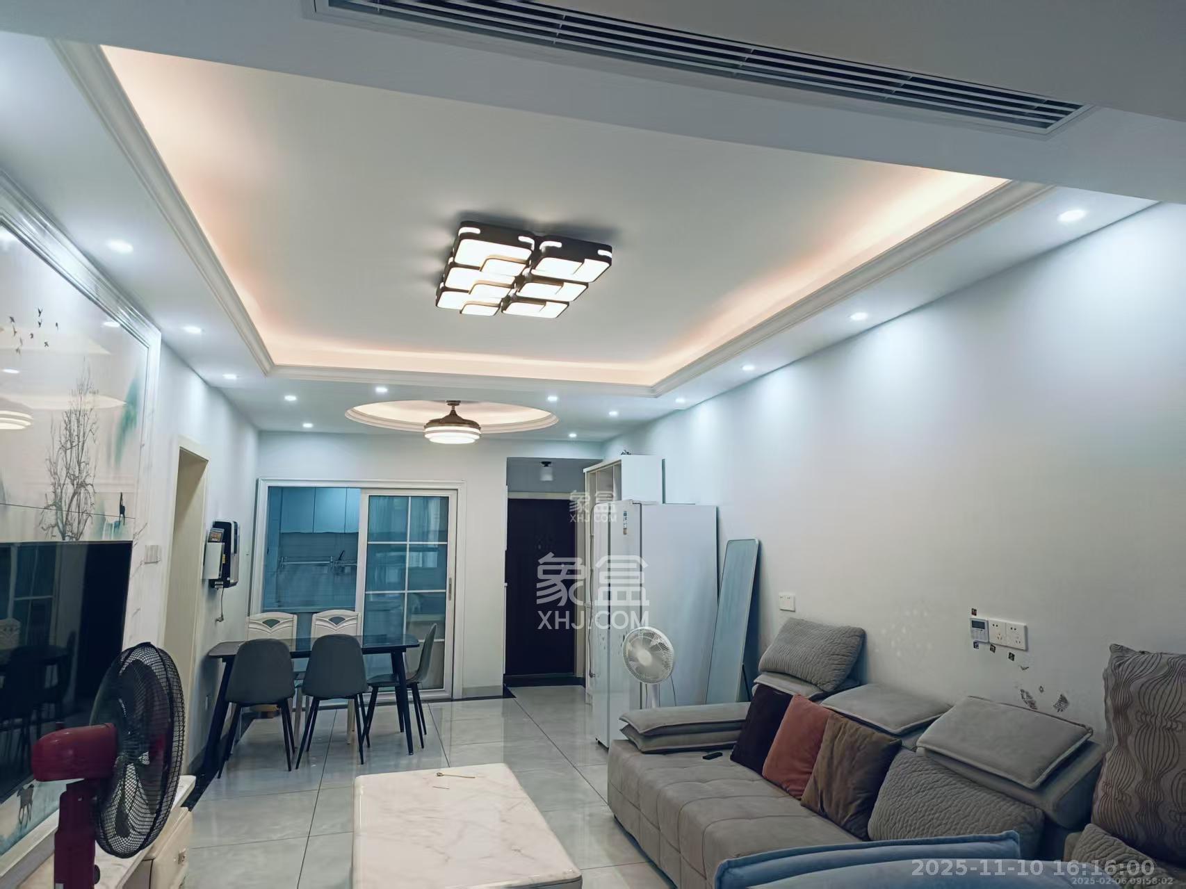 华润置地广场二期 1室0厅0卫 2100.0元/月 华润置地广场二期 1室0厅0卫 2100.0元/月室内图