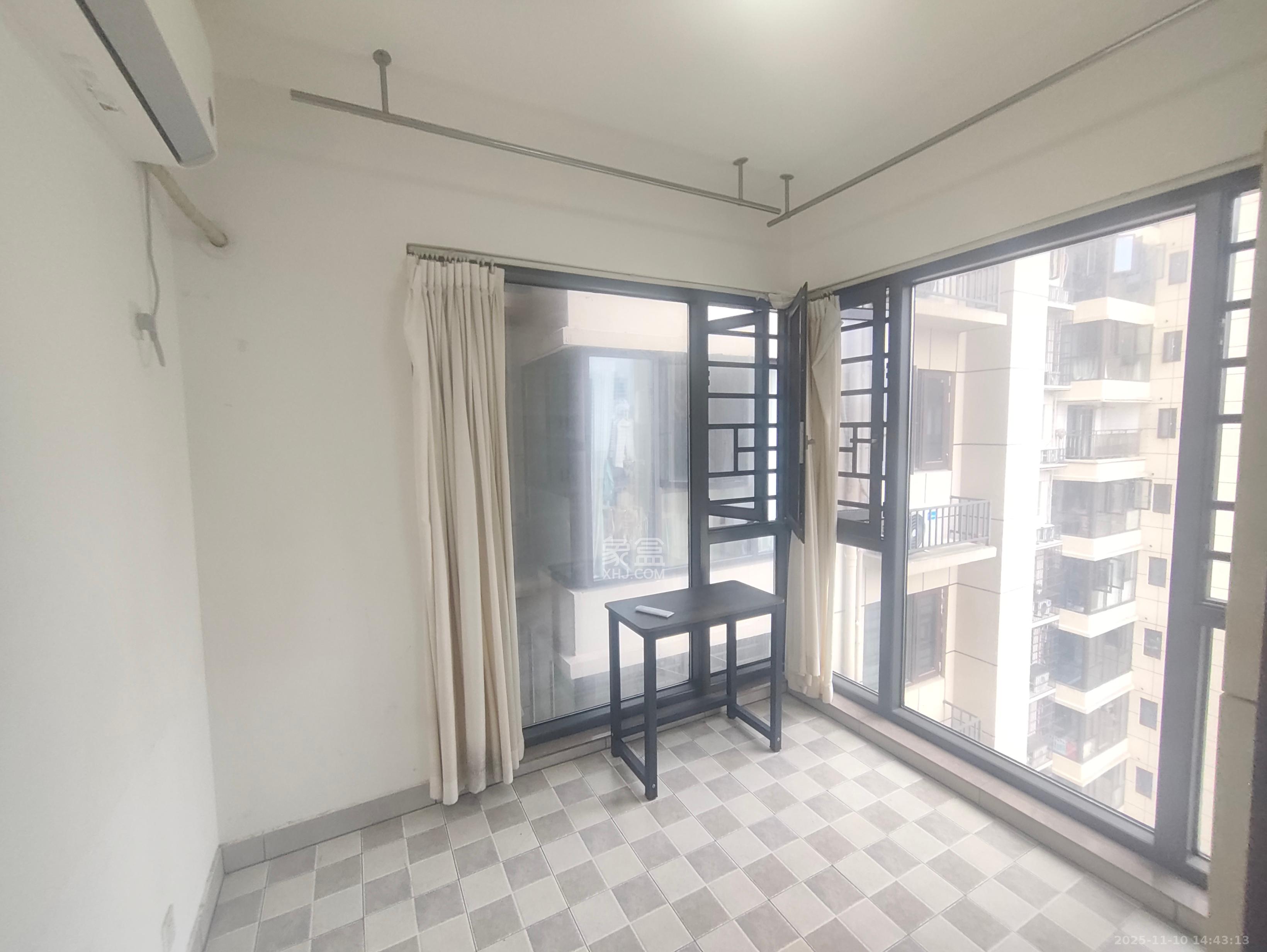 尚鑫海悦(新长海尚海城) 4室2厅2卫 2700.0元/月 尚鑫海悦(新长海尚海城) 4室2厅2卫 2700.0元/月室内图