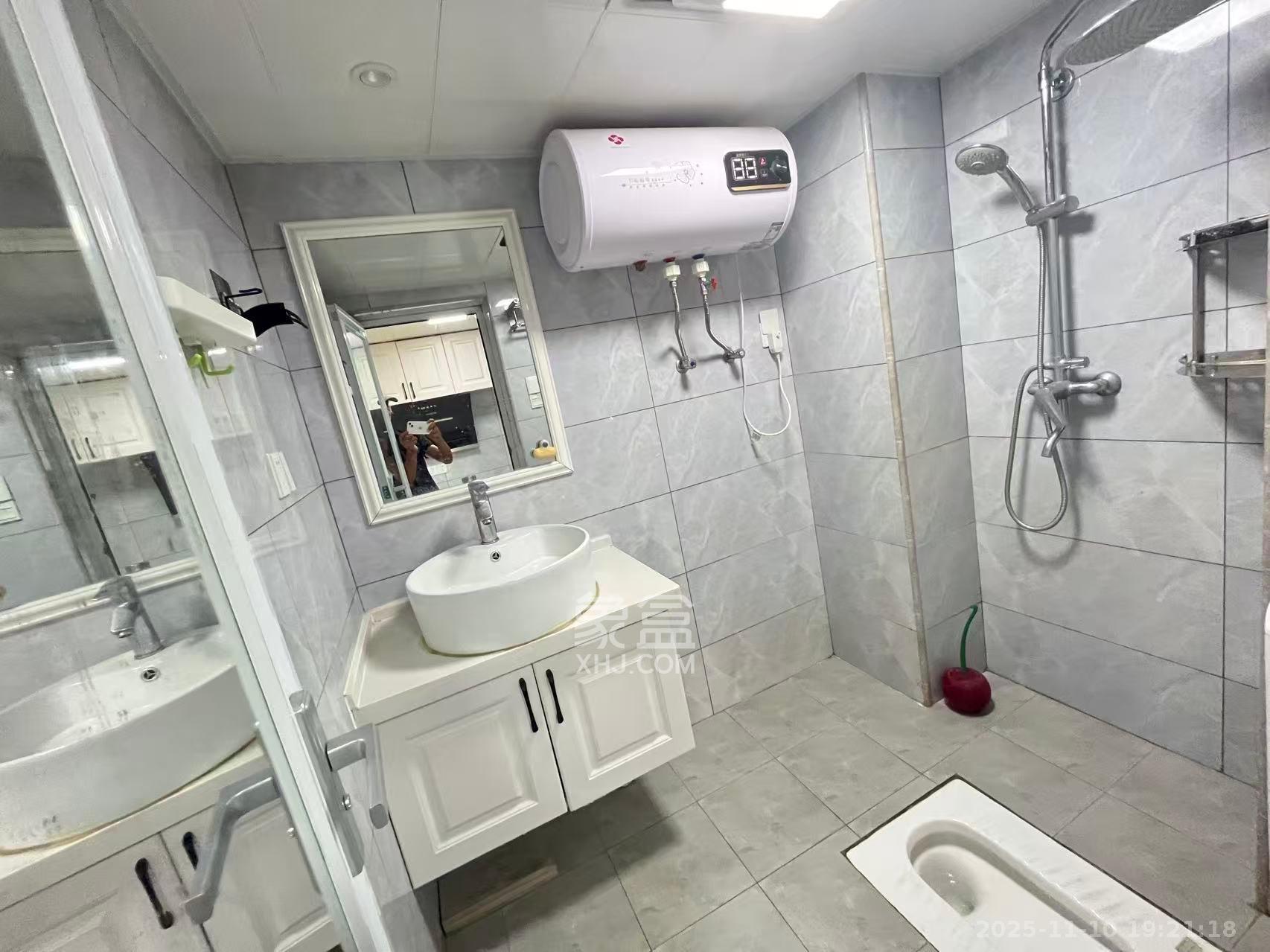 建发中央公园（建发美地）  1室1厅1卫    2100.0元/月室内图