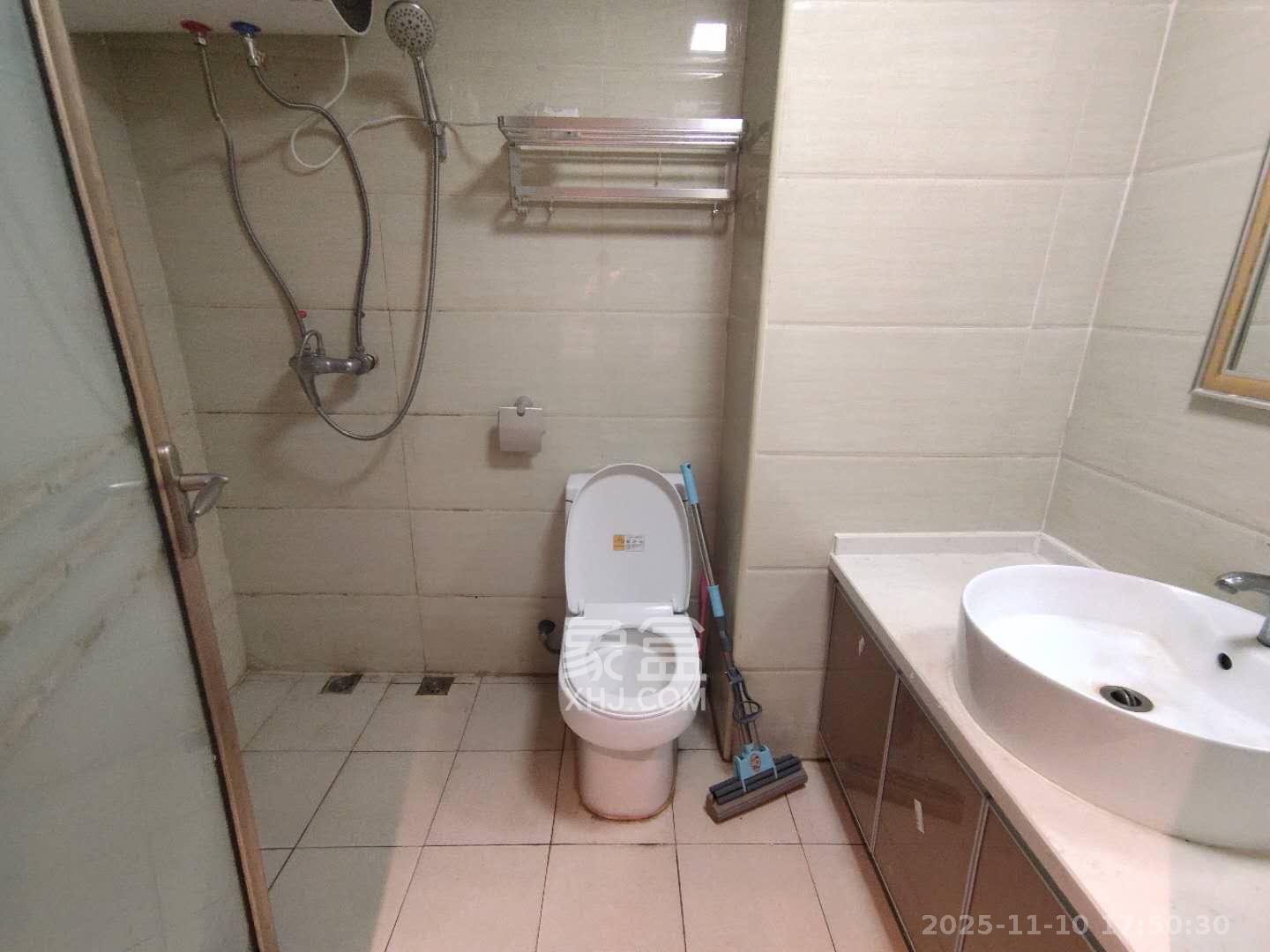 达美D6区 1室1厅1卫 1400.0元/月 达美D6区 1室1厅1卫 1400.0元/月室内图