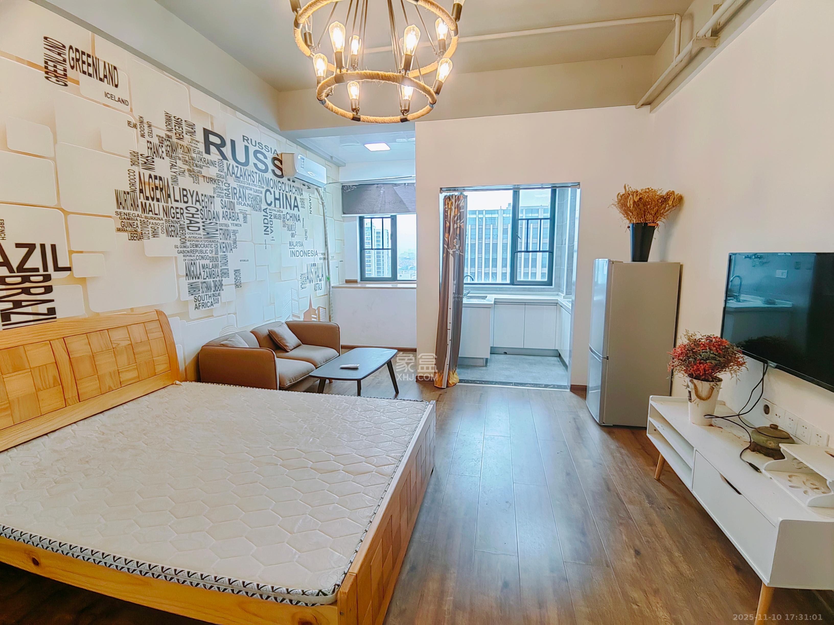 中南壹号院 1室1厅1卫 1600.0元/月 中南壹号院 1室1厅1卫 1600.0元/月室内图