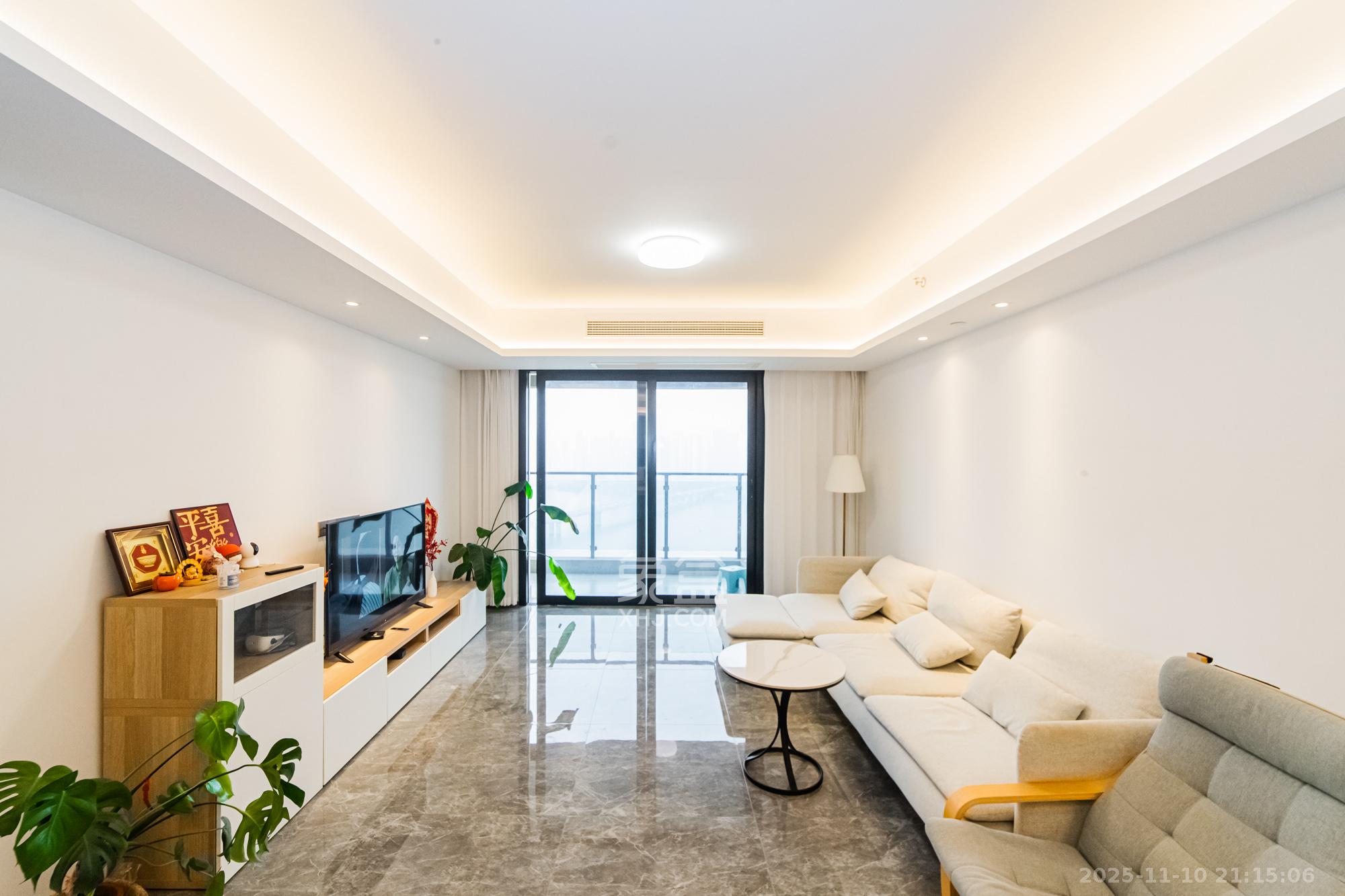 北辰瀚江府  3室2厅2卫    290.0万