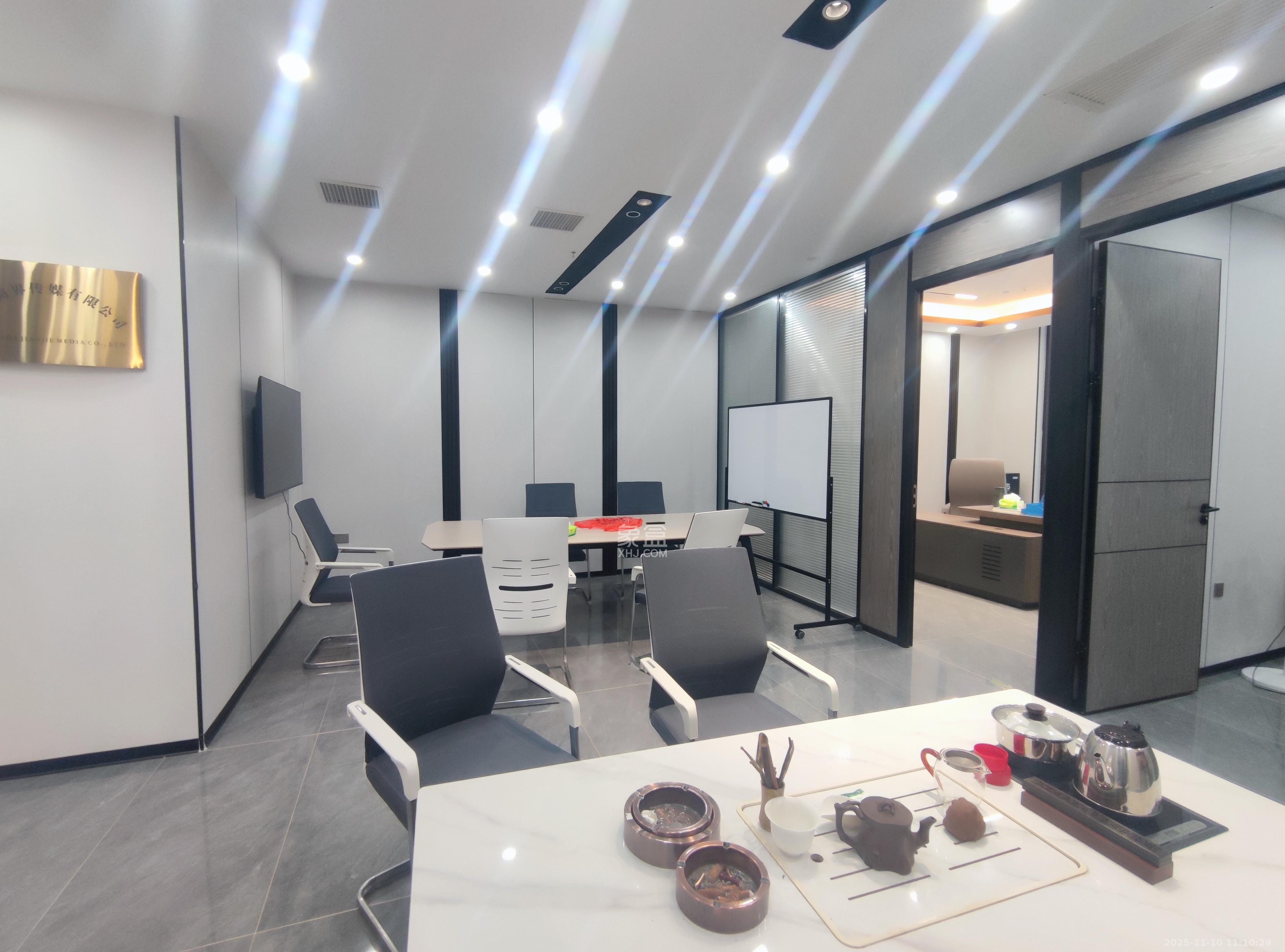 金科时代中心   108.0㎡      4200.0元/月室内图