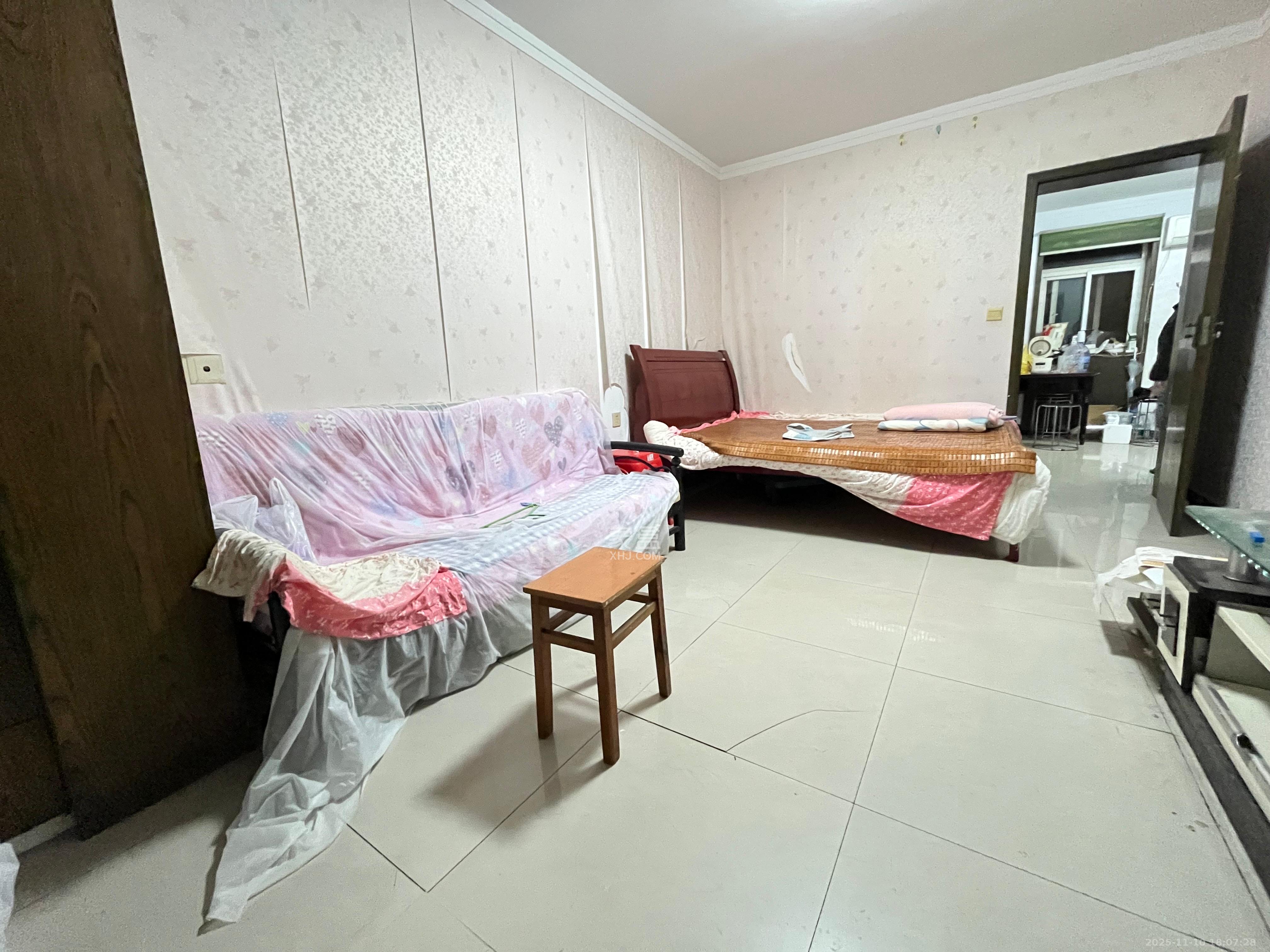 留芳里散盘  2室1厅1卫    1600.0元/月室内图