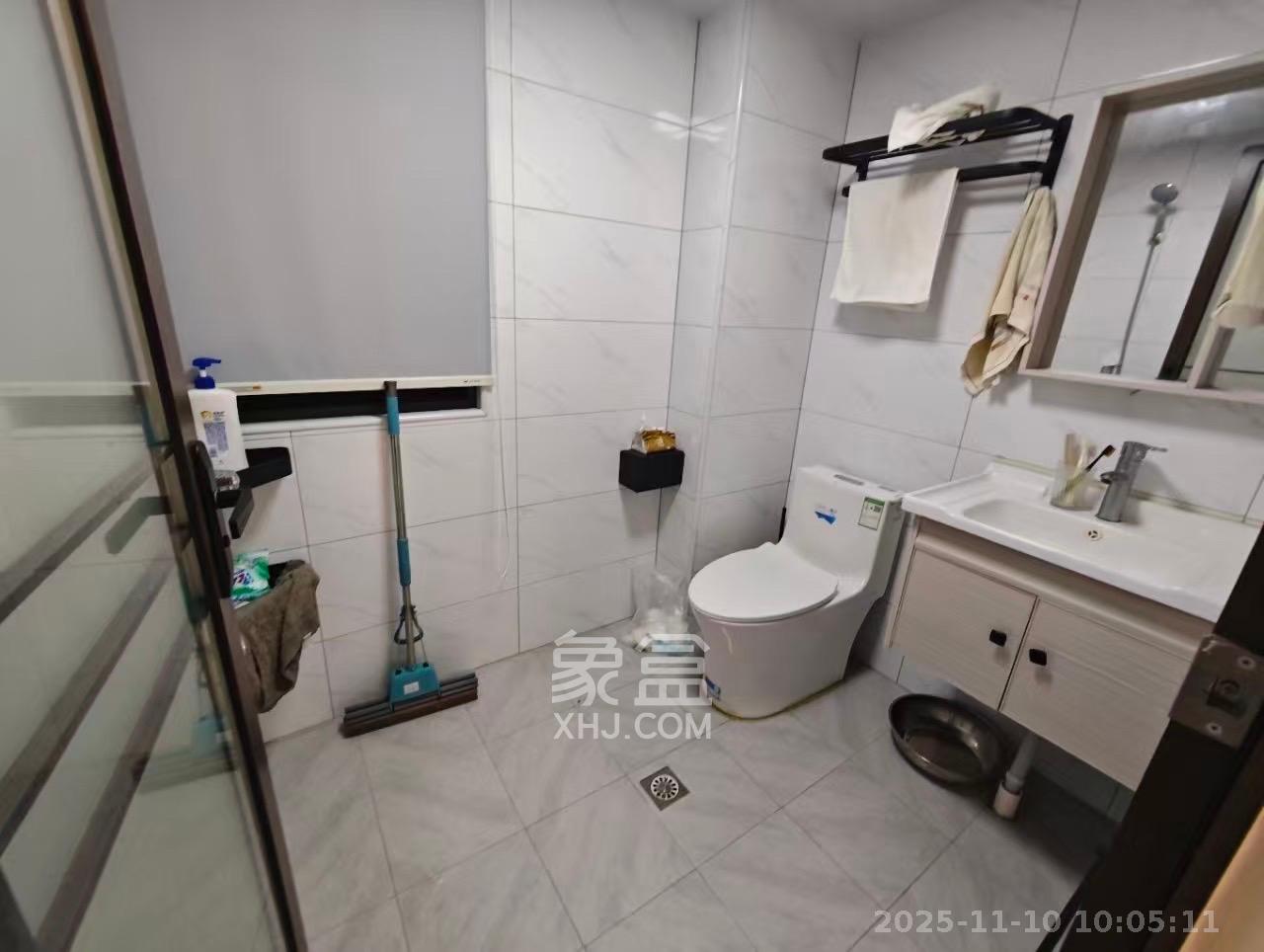 潇湘名城(新里程潇湘名城)  2室1厅1卫    2500.0元/月室内图