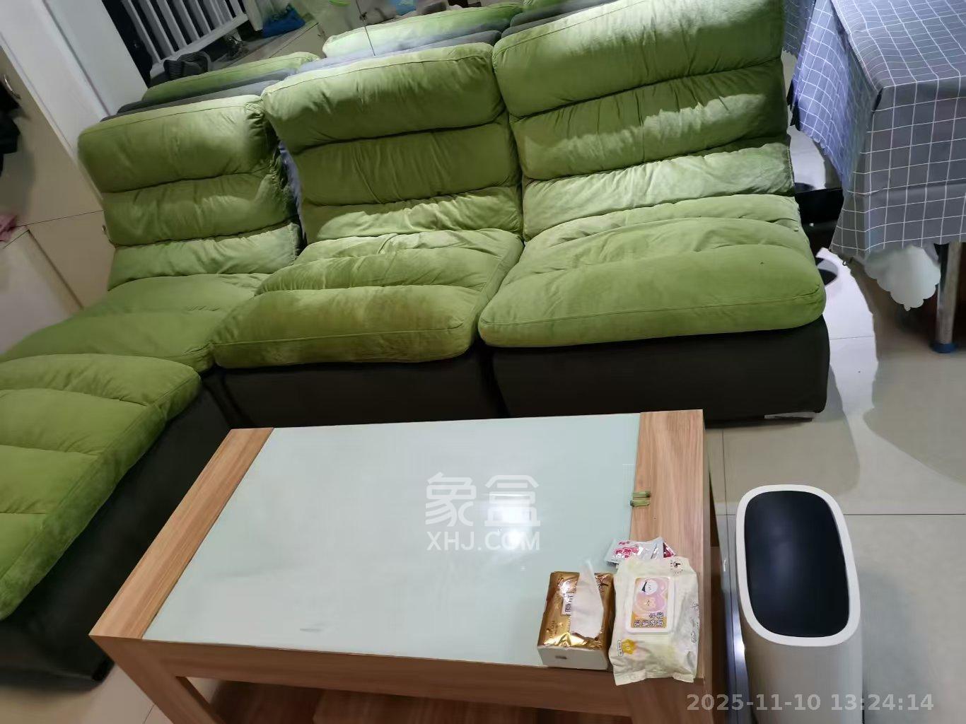 他城（天鸿时代公寓）  1室1厅1卫    1400.0元/月室内图