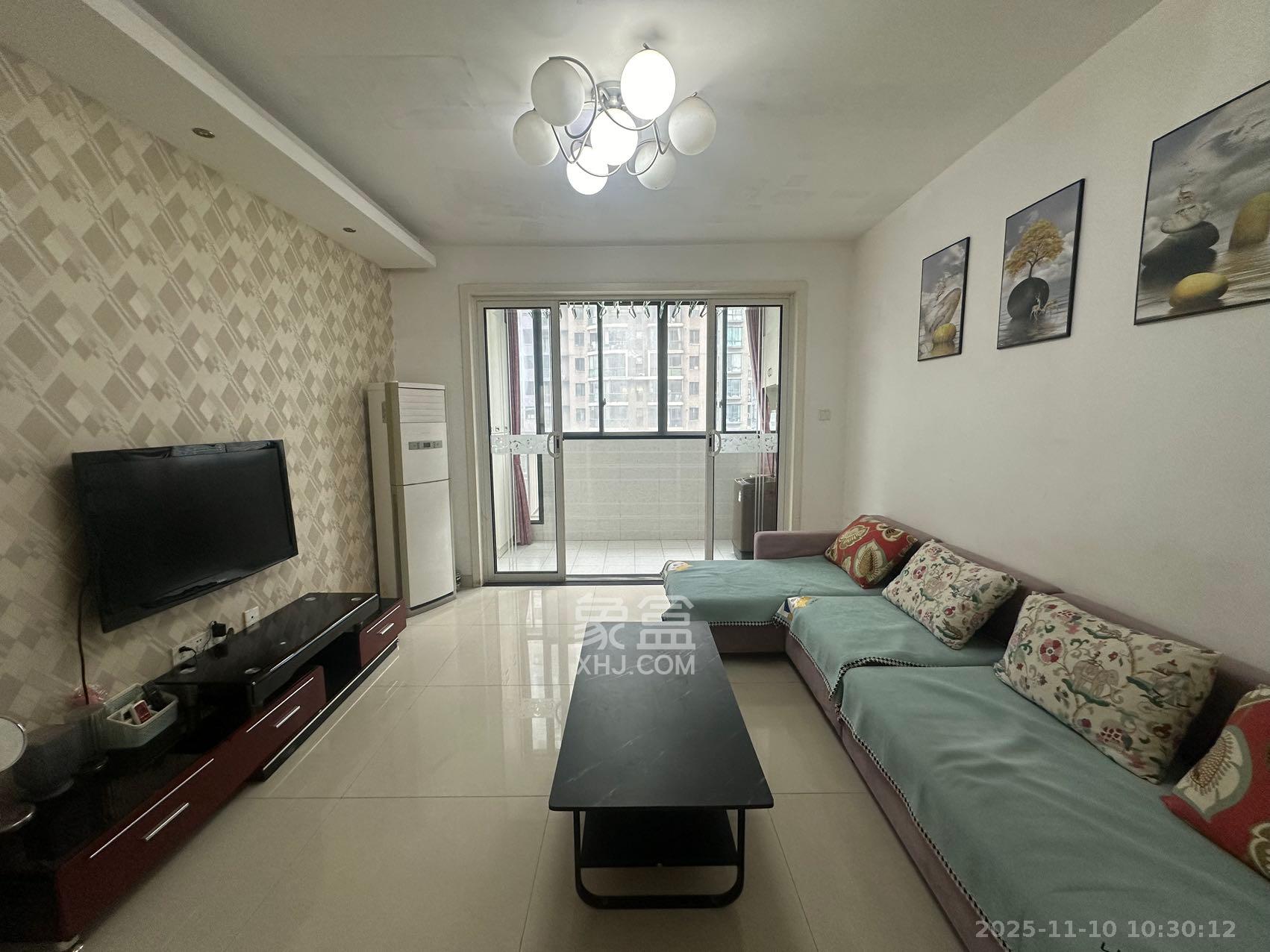 湘江世纪城咏江苑  2室2厅1卫    1950.0元/月