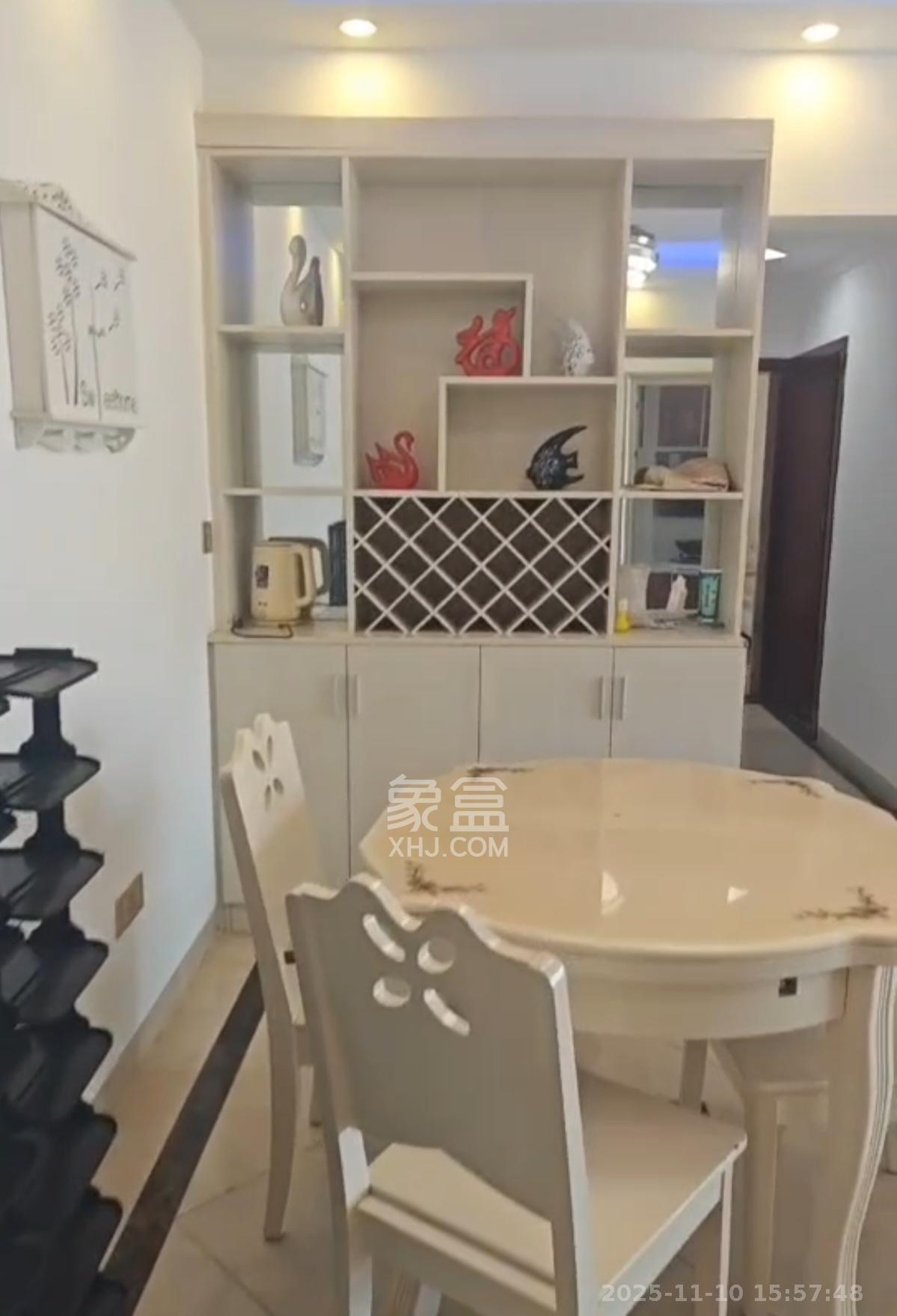 芒果天地(芒果雅苑)  2室2厅1卫    2600.0元/月