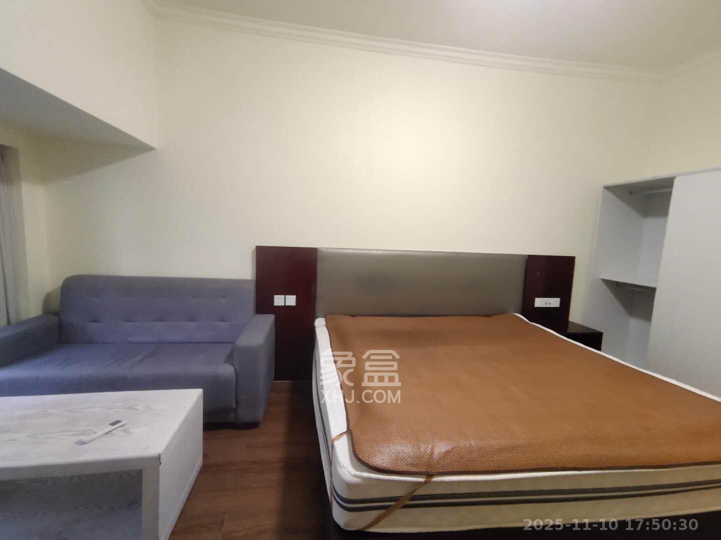 达美D6区  1室1厅1卫    1400.0元/月室内图