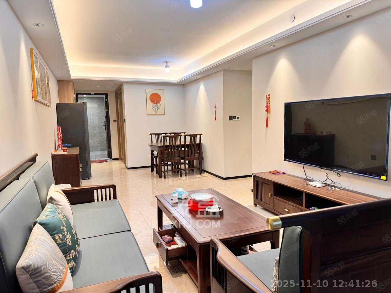 华润凯旋门一期 3室2厅2卫 3300.0元/月 华润凯旋门一期 3室2厅2卫 3300.0元/月室内图