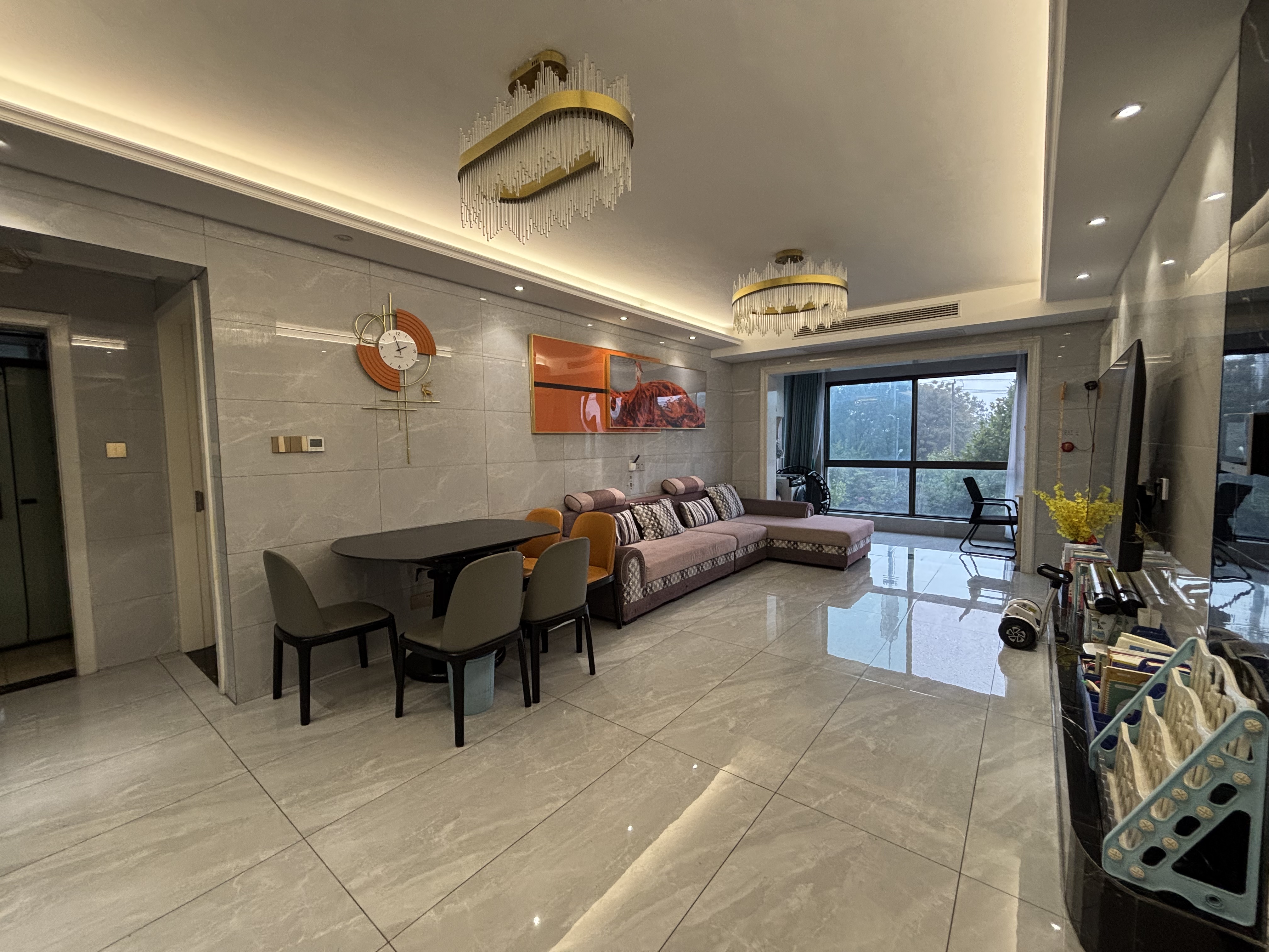 碧桂园锦岸 5室2厅3卫 135.0万 碧桂园锦岸 5室2厅3卫 135.0万室内图