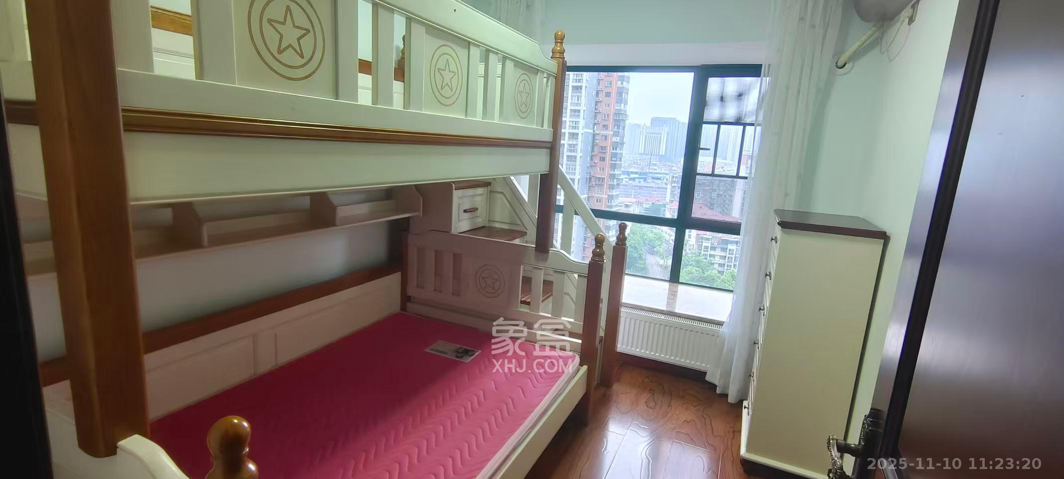 岳北和苑  3室2厅2卫    3500.0元/月室内图