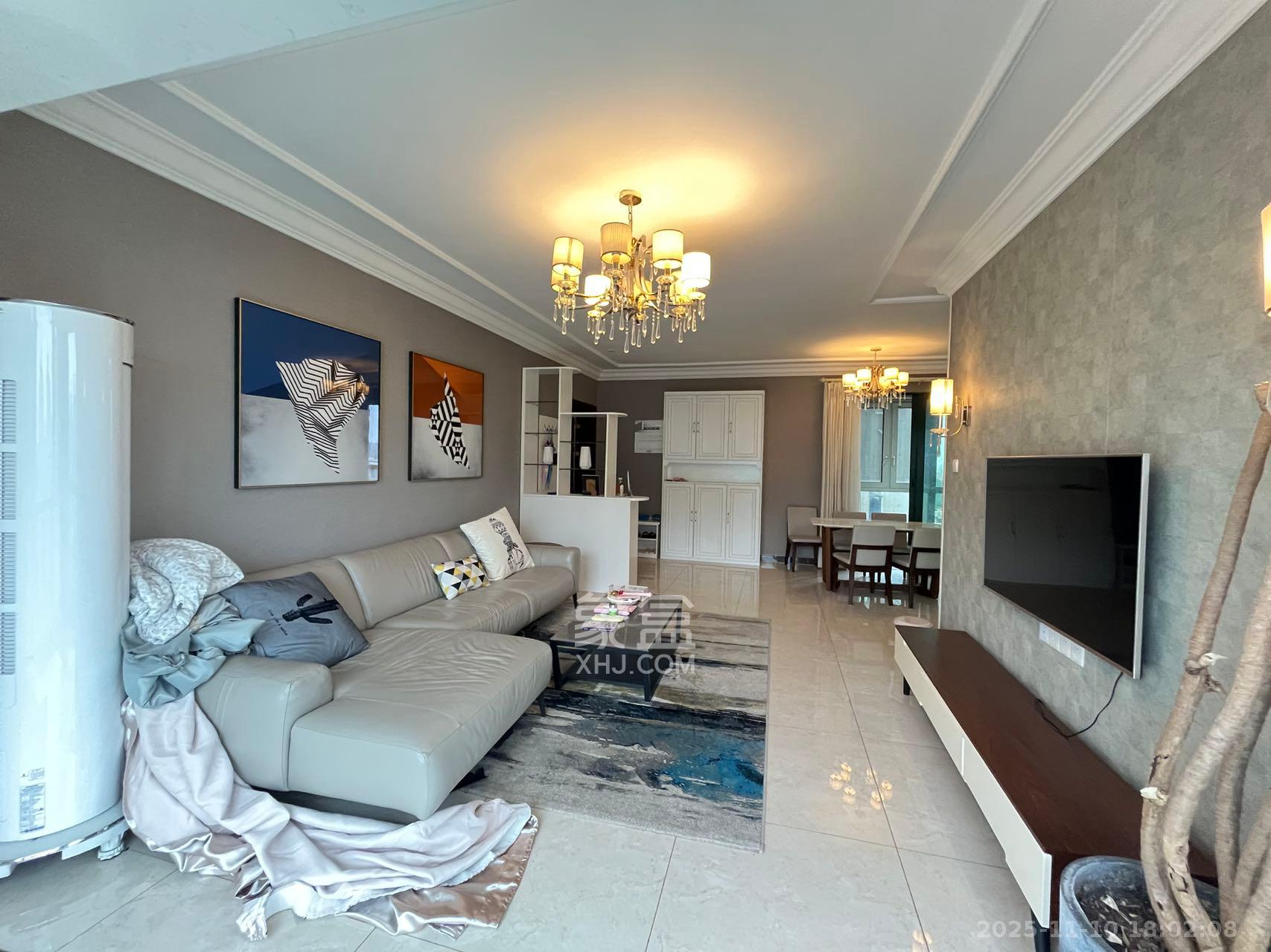 恒大雅苑  3室2厅2卫    3000.0元/月